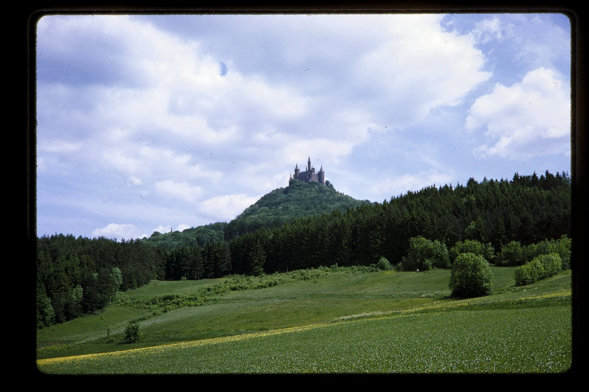 DA_Slide_9-0295.jpg