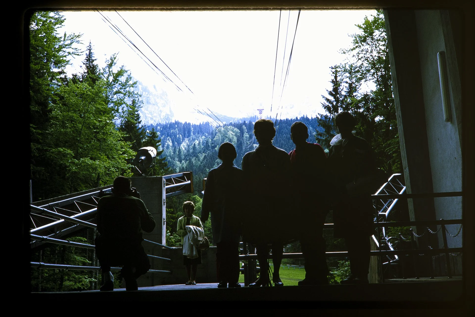 DA_Slide_10-0306.jpg