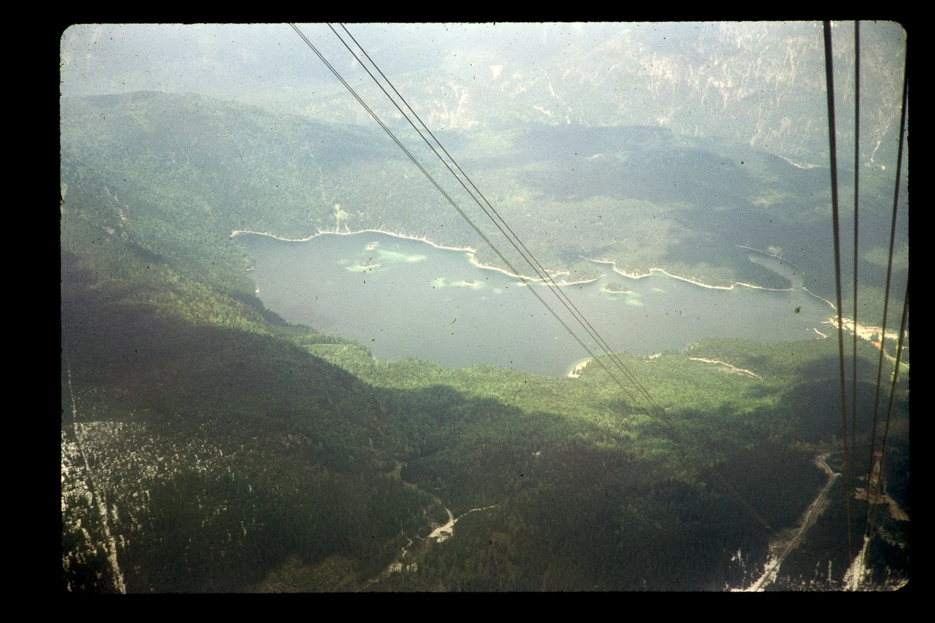 DA_Slide_9-0298.jpg