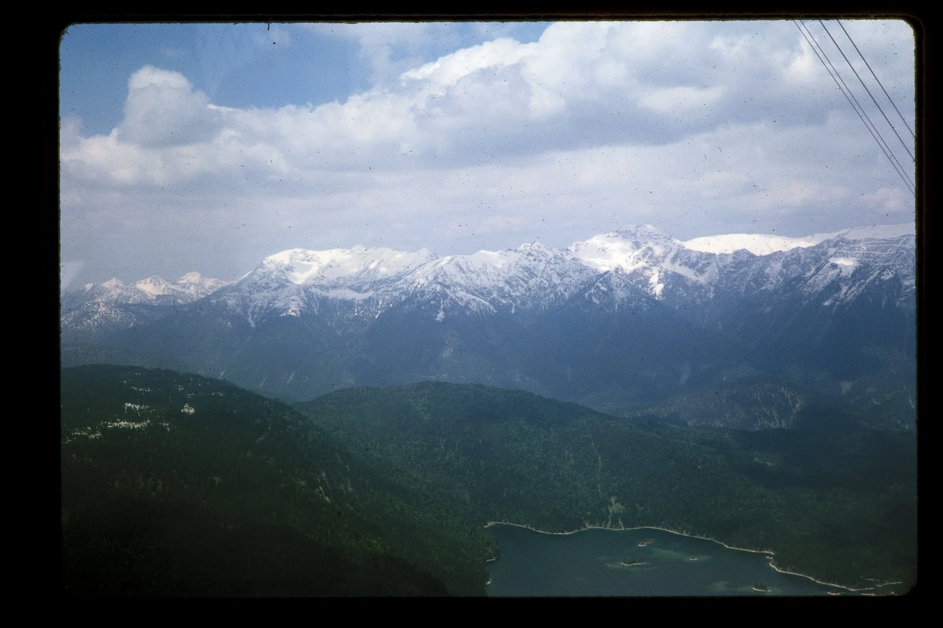 DA_Slide_10-0302.jpg