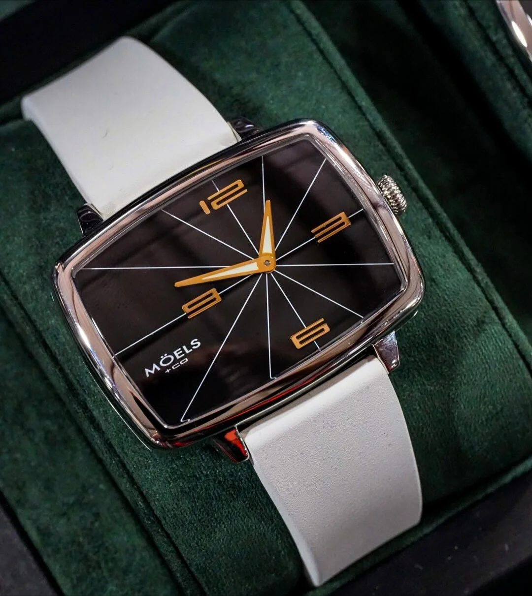 @betinamoels and I have been friends for nearly 4 years&hellip;before I was ever writing in the watch industry. And simply because I saw her post on Facebook about the @moelsandco Kickstarter for the original M&ouml;els 528. I left a comment about ho