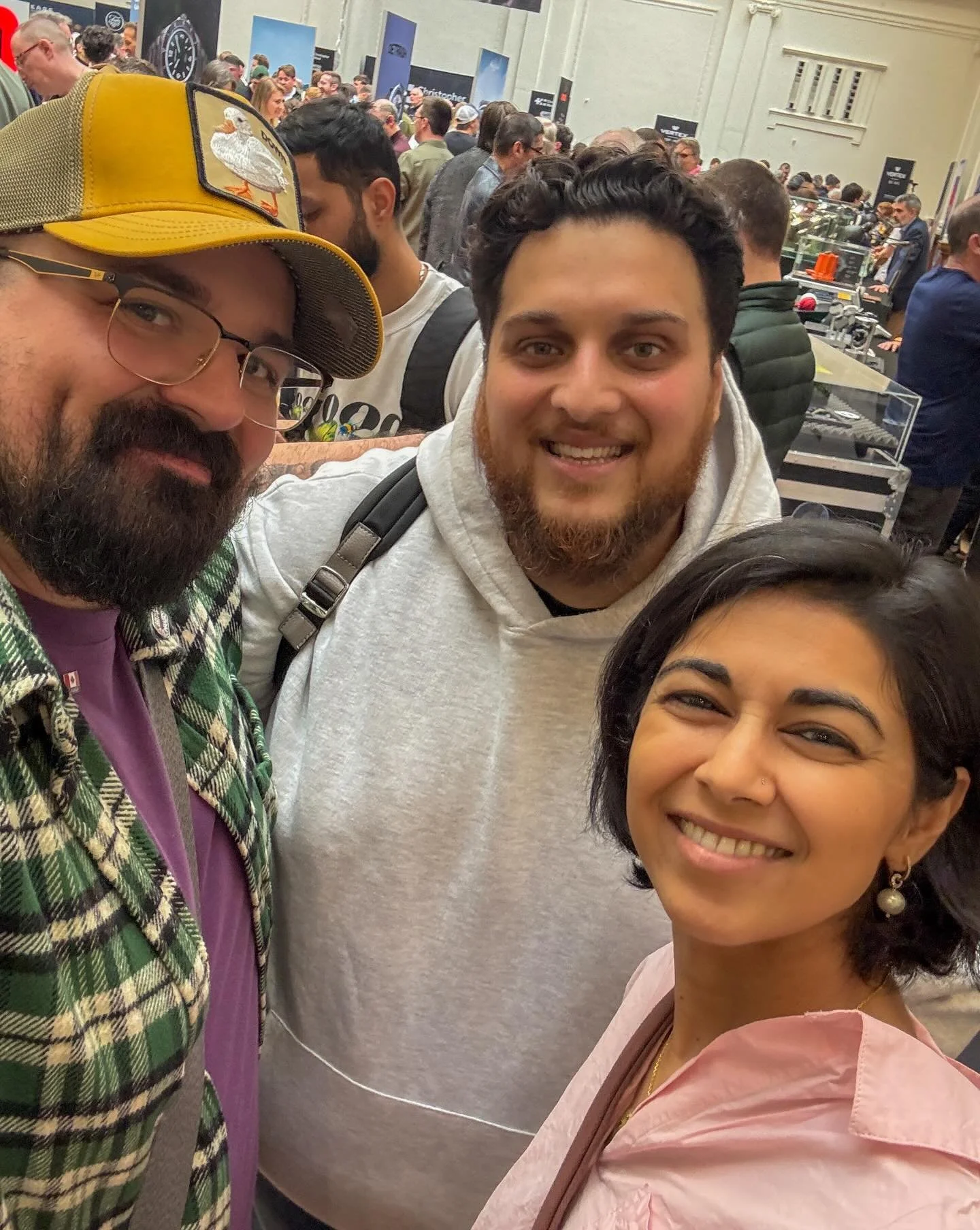 @britishwatchmakers Day is still my favorite show. Here&rsquo;s just a few of the lovely humans I spent time with. I&rsquo;ll post the watches later!

#BritishWatchmakersDay #poppingcrowns #ataleoftwowristies #friends