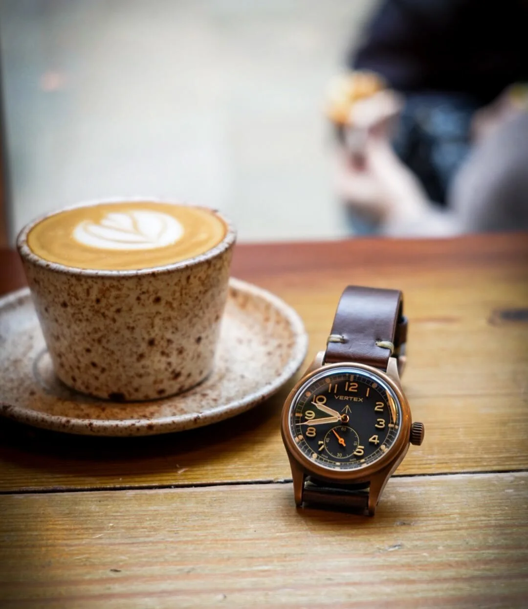 Here are some random words and phrases to describe  my morning and afternoon in London:

Cortado
Courtyard
@vertexwatches 
Vietnamese street meat 
Rare books and Casey Affleck 
Oh, hey there, @thedoncc 
Firefly, desk dives, puddle jumps, petal to the