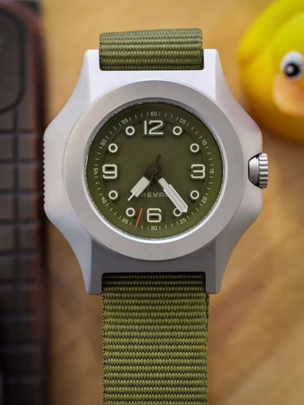 🤘🏻⚡️🤘🏻 Trying to Prevail over my week! So, I&rsquo;m wearing my @prevailwatchco Onward Future Field Watch! 

I&rsquo;m working on an article, for myself, for Prevail as I truly believe this is an important brand to talk about; is there anything y