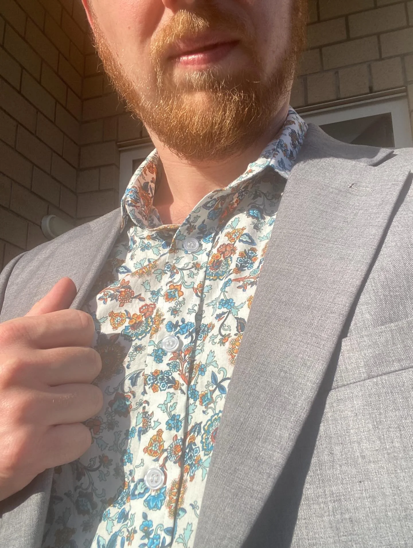 Florals for summer 🌼
 
It&rsquo;s that time of the year when florals really pop!
 
Bring colour without shouting, add personality without being loud and keep the vibe relaxed but sharp.
 
A floral shirt works under a blazer, on its own, or layered f