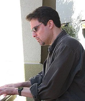 at Town Center, September 3rd, 2006, in Corte Madera, California.