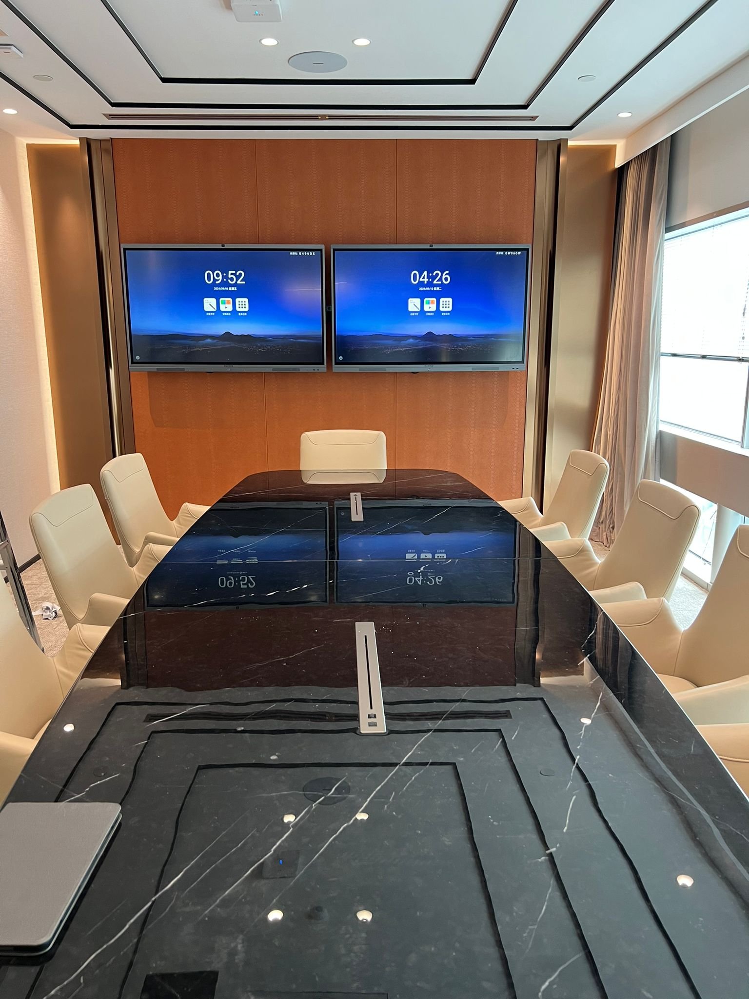 WhatsApp Image 2024-10-23 at 17.39.51.jpeg