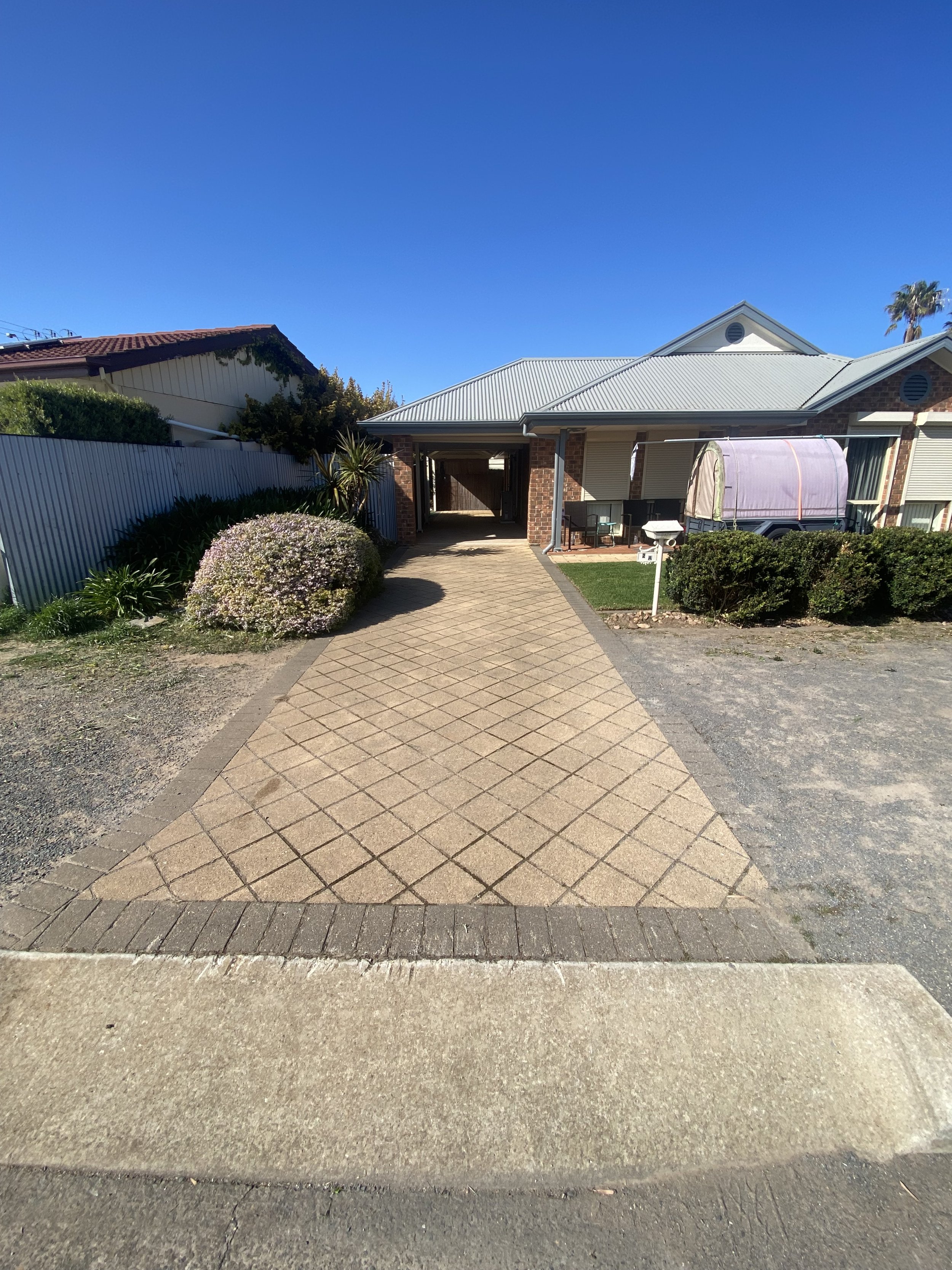 Driveway clean adelaide