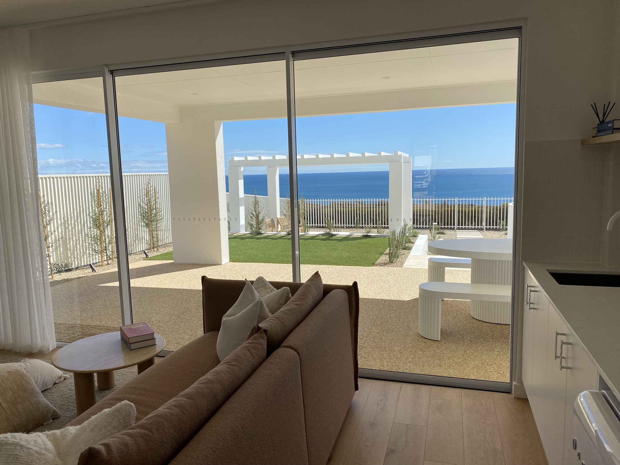 Window cleaning Moana