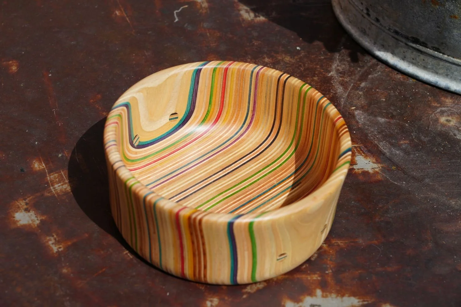 Schale bunt