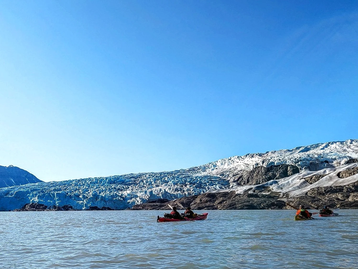 wilderness-arctic-holiday-svalbard-kayak.jpg
