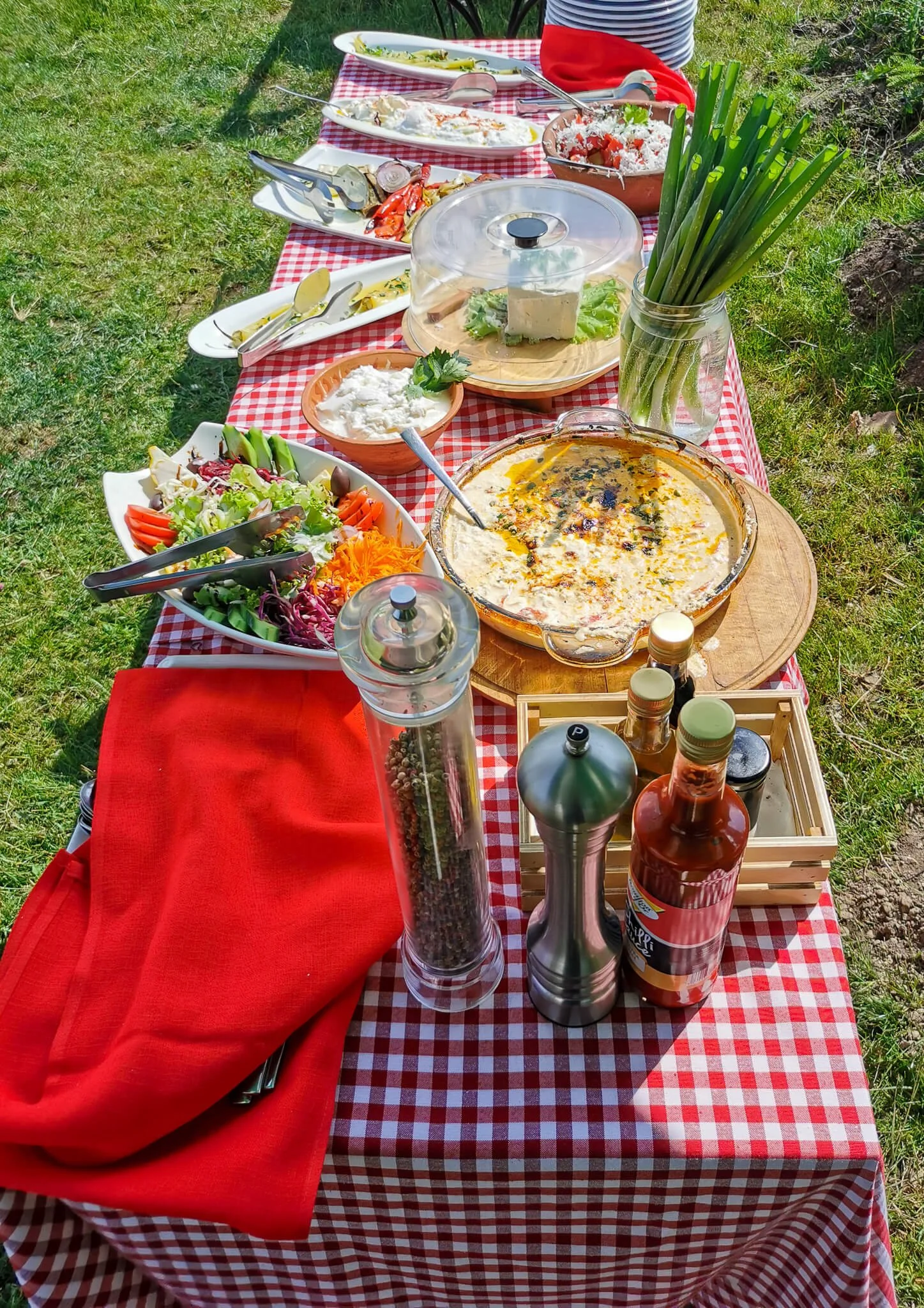 adventure-macedonia-hiking .jpg