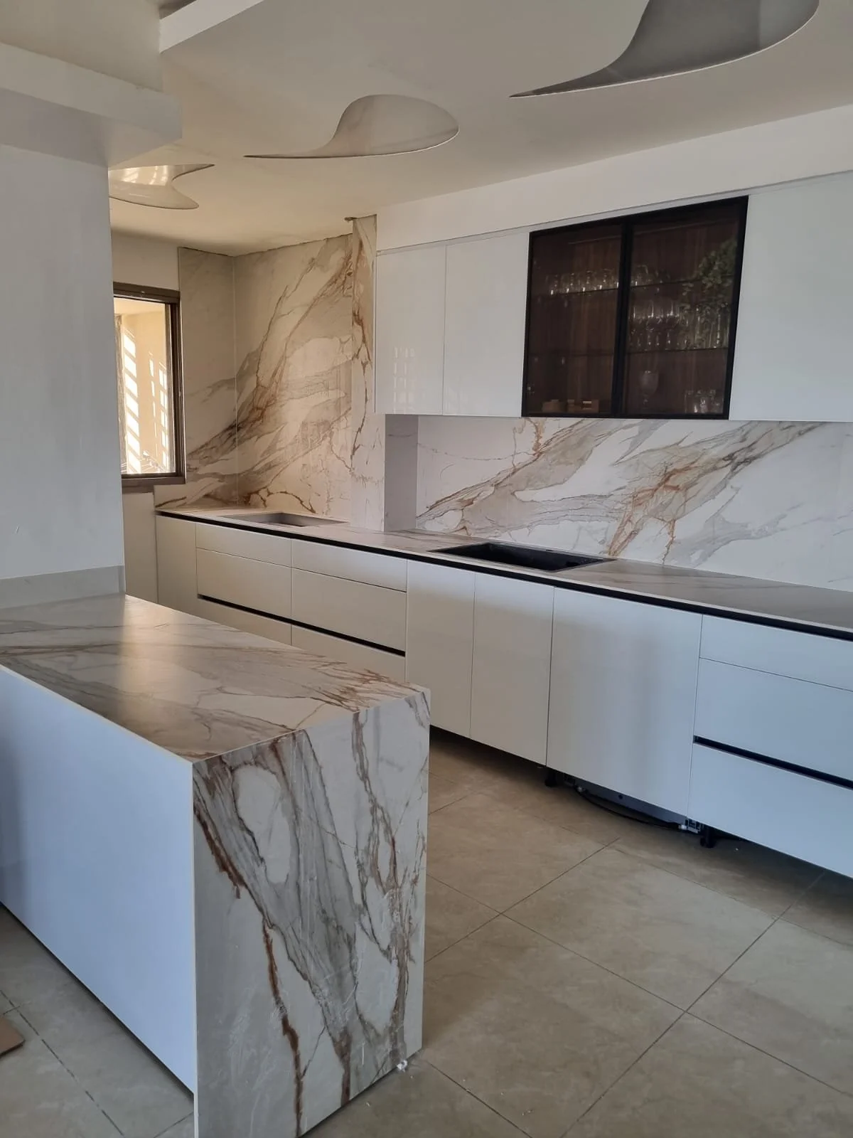 330 אסקלה ascale