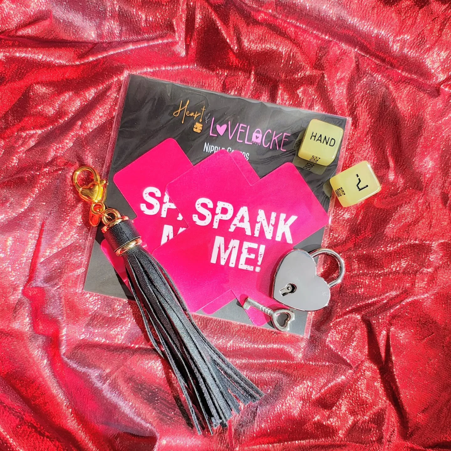 For those subtle hints😏

#heartoflovelocke #datenightathome #lingerie #adultgiftideas