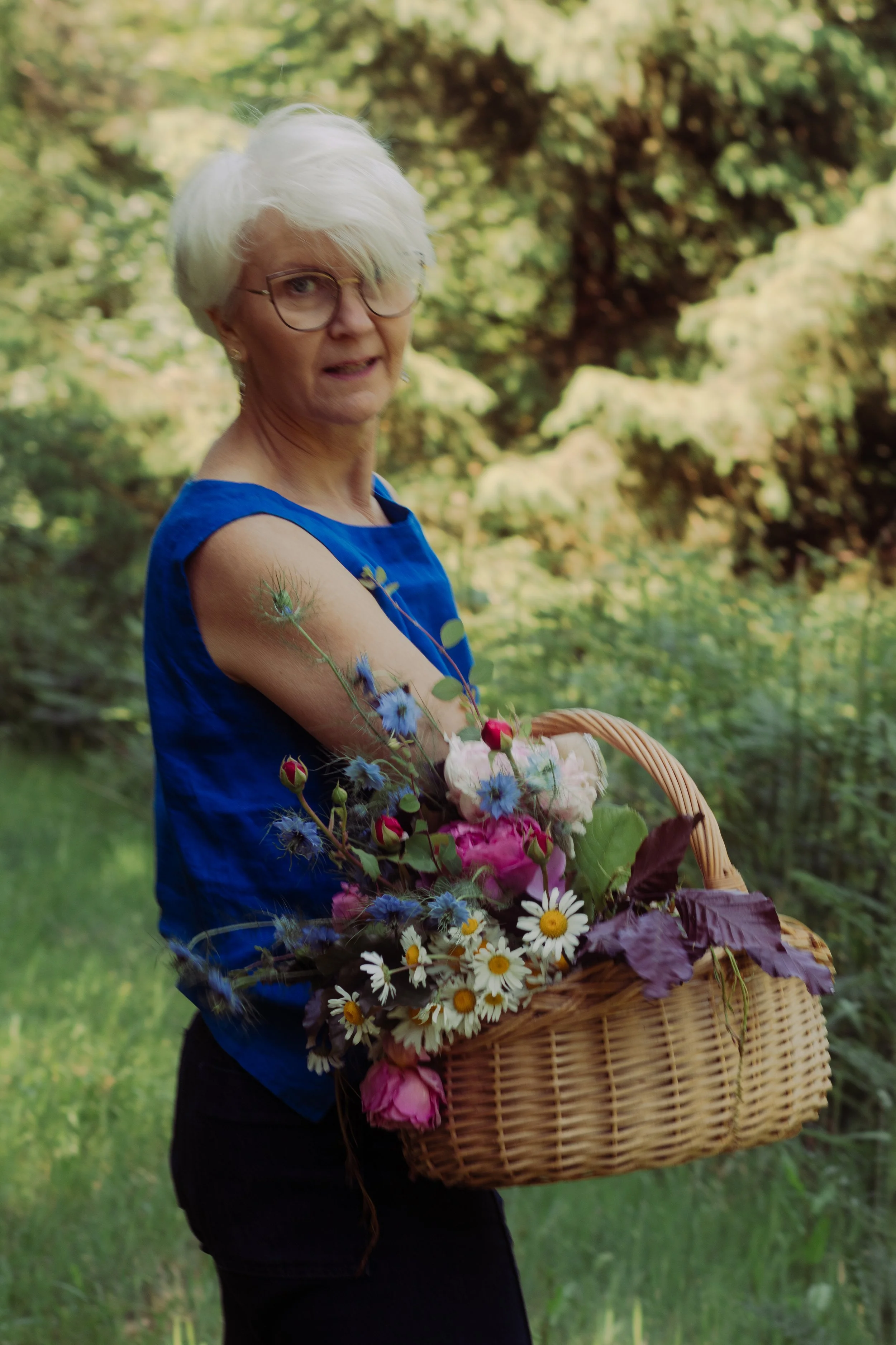 Ali with flower basket.jpg