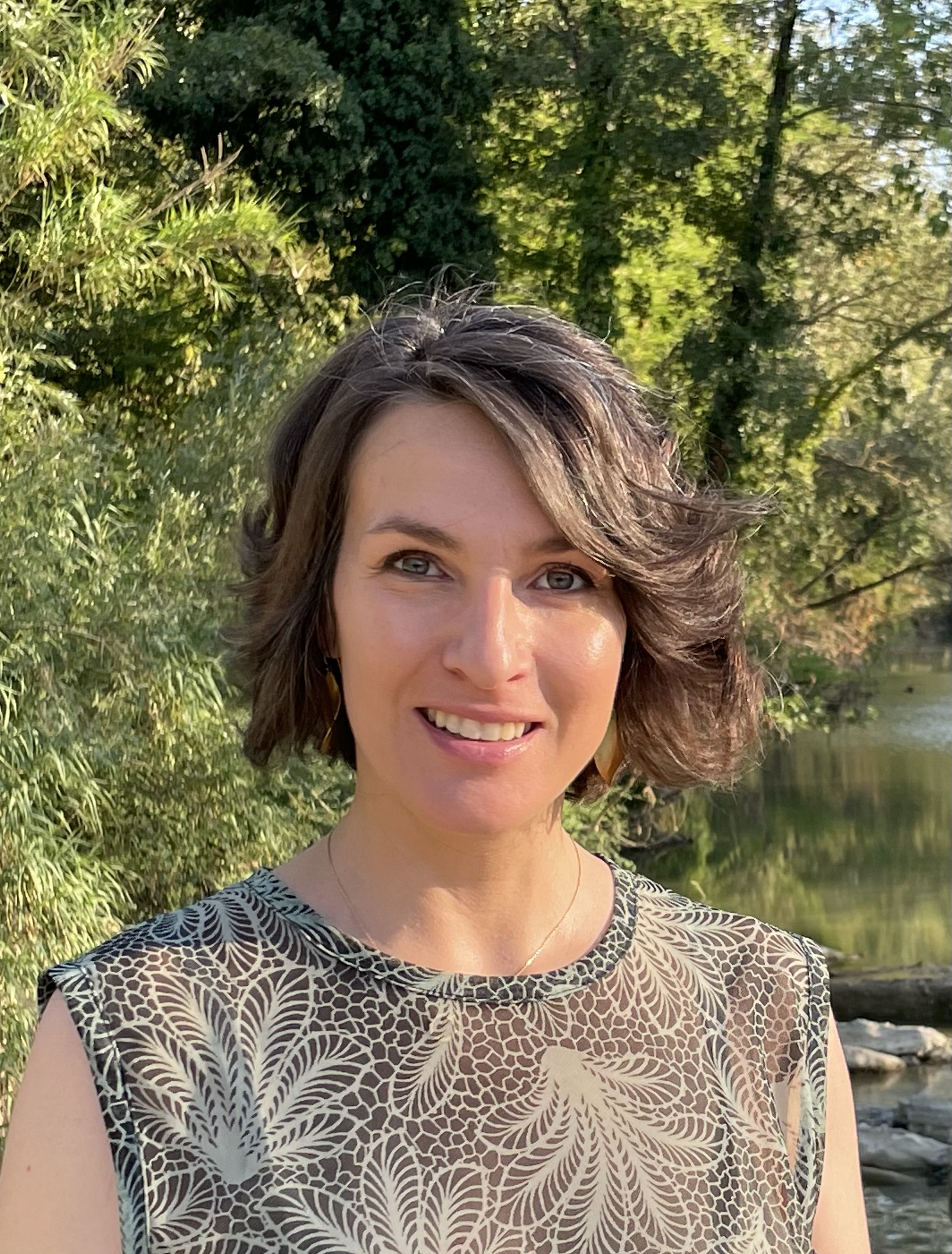 Tuesday Morning - Filling your own cup - Resourcing practices for overstretched mums with Elisa&nbsp;Dari 