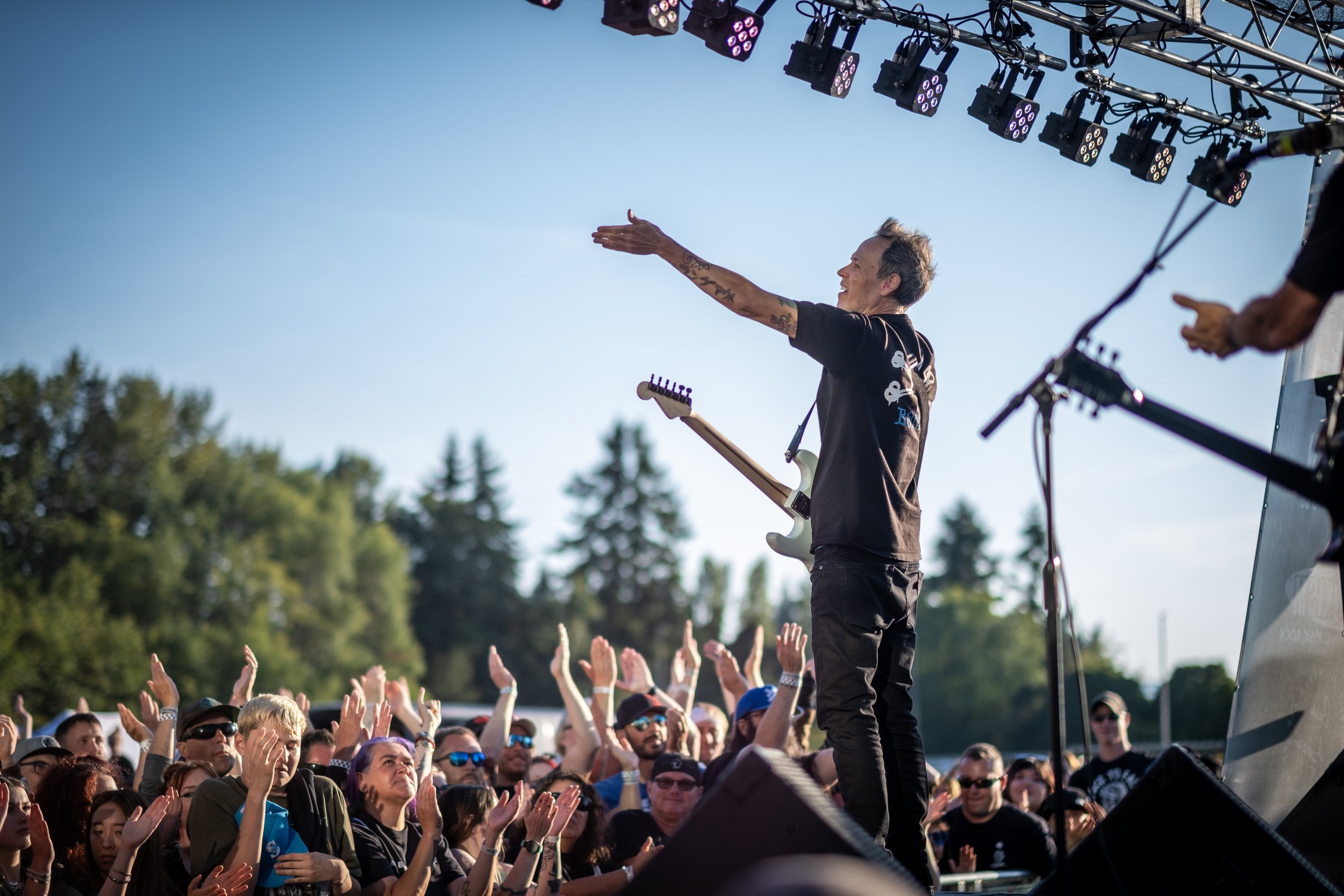 FCPF2025 - Chris:StrungOut W:Crowd.jpg