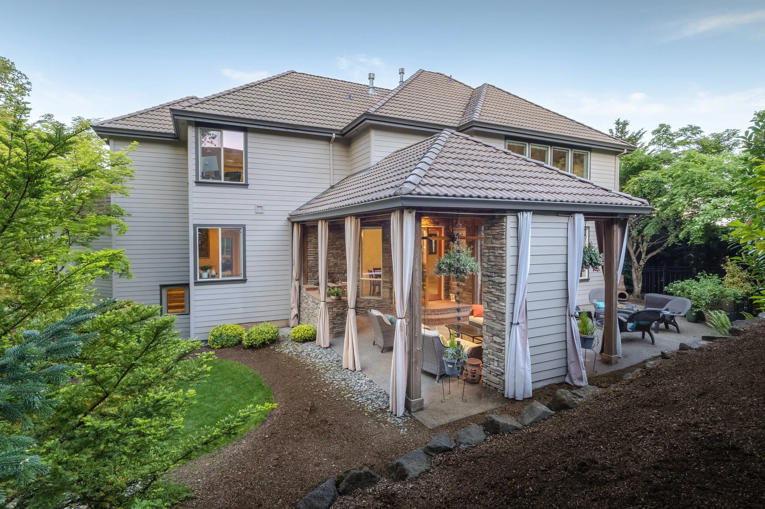 Backyard 1.jpg