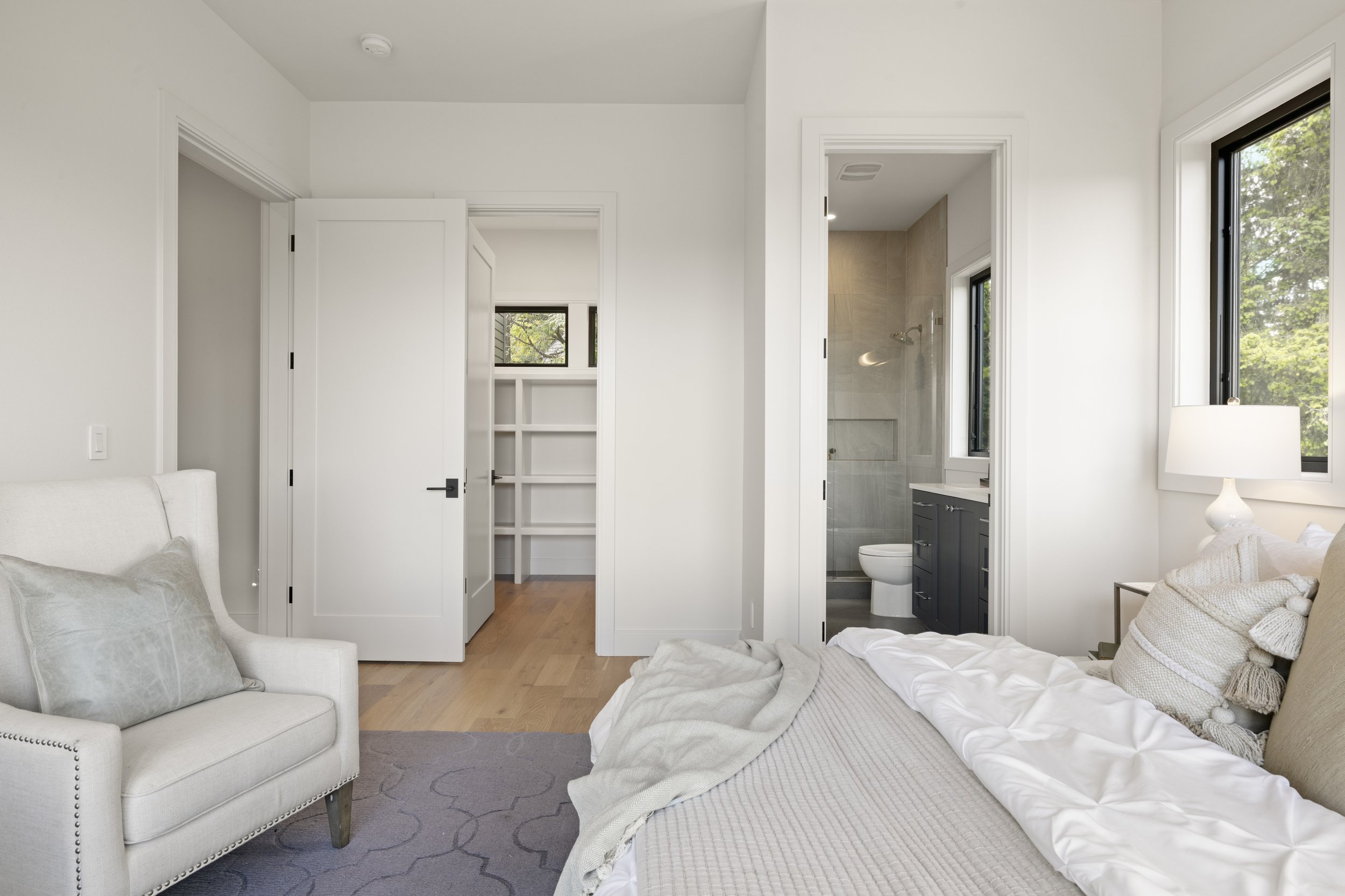 31-14410 Uplands Dr-31.jpg