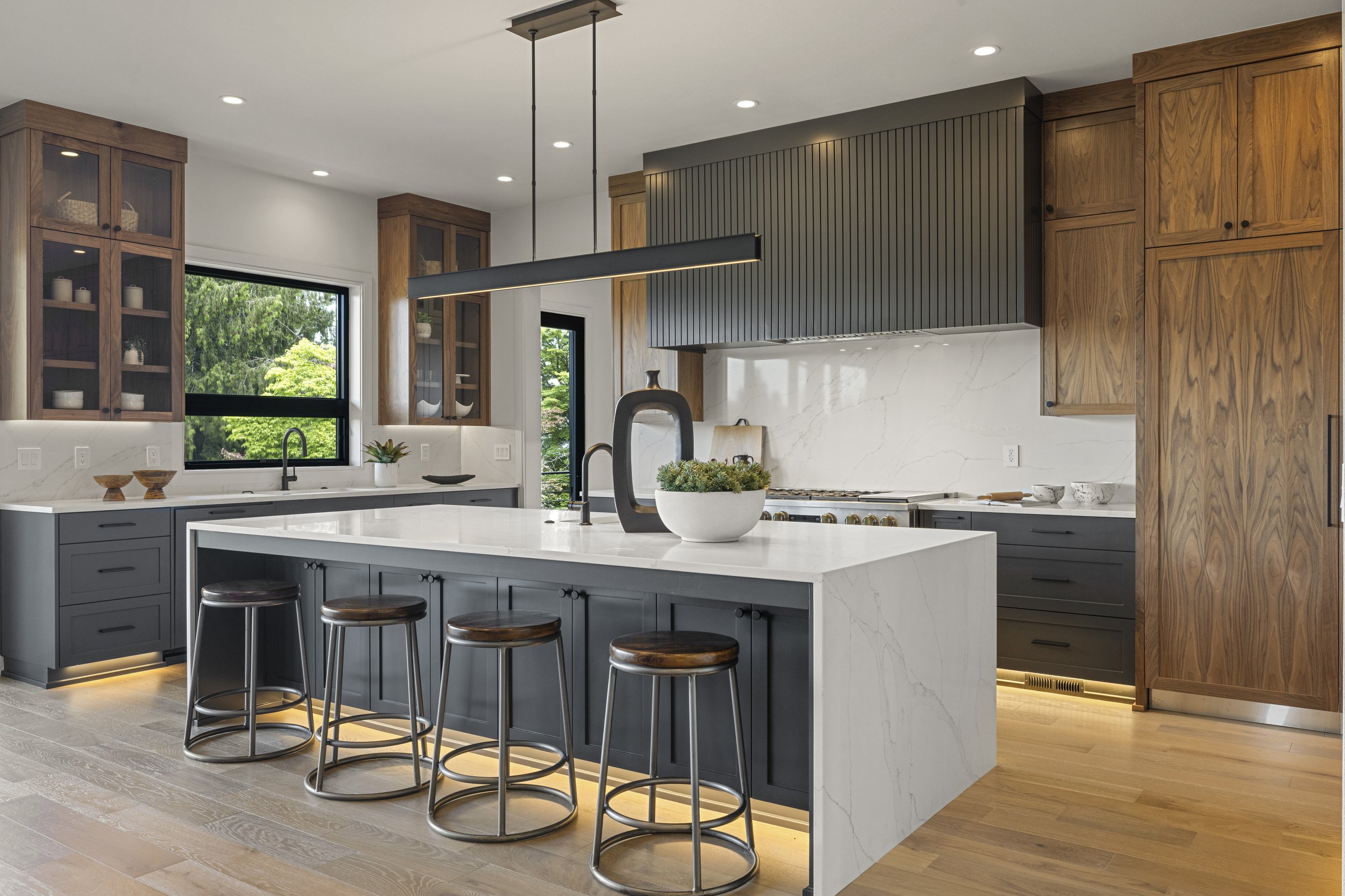 15-14410 Uplands Dr-15.jpg