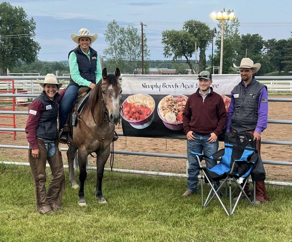 ID PLAY WITH REY - BRED AND RAISED BY G&R QUARTER HORSES. BOUGHT BY ANGI GREENLEE-KUEKER AS A 2 YEAR OLD. SHOWN BY ANGI GREENLEE-KUEKER. WINNER OF MULTIPLE VRH CLASSES. 