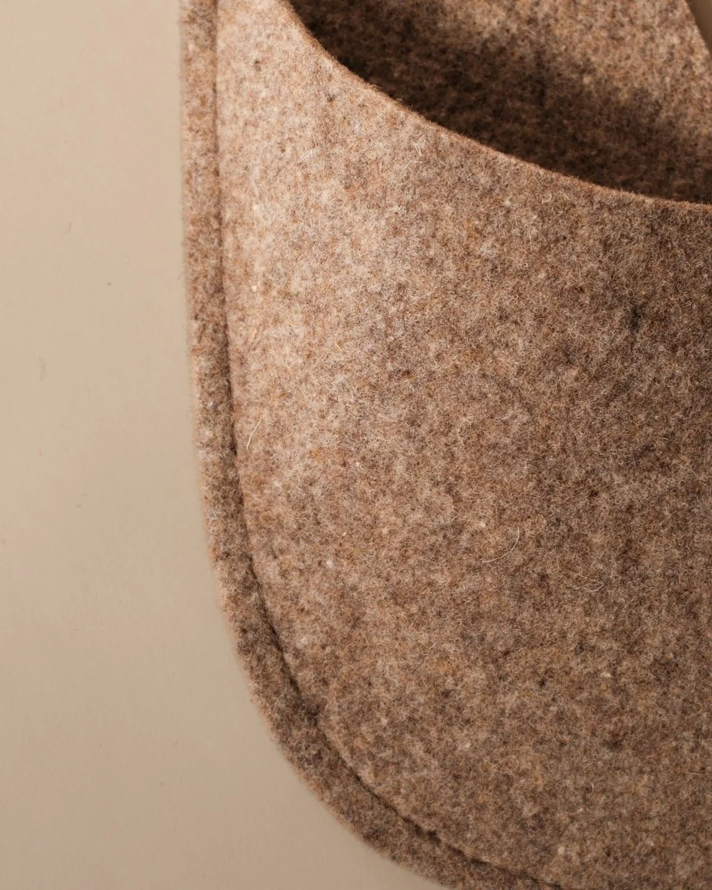 Kaaita_Pure_ReWooly_Beige_Hana Jelovcan_04 Large.jpeg