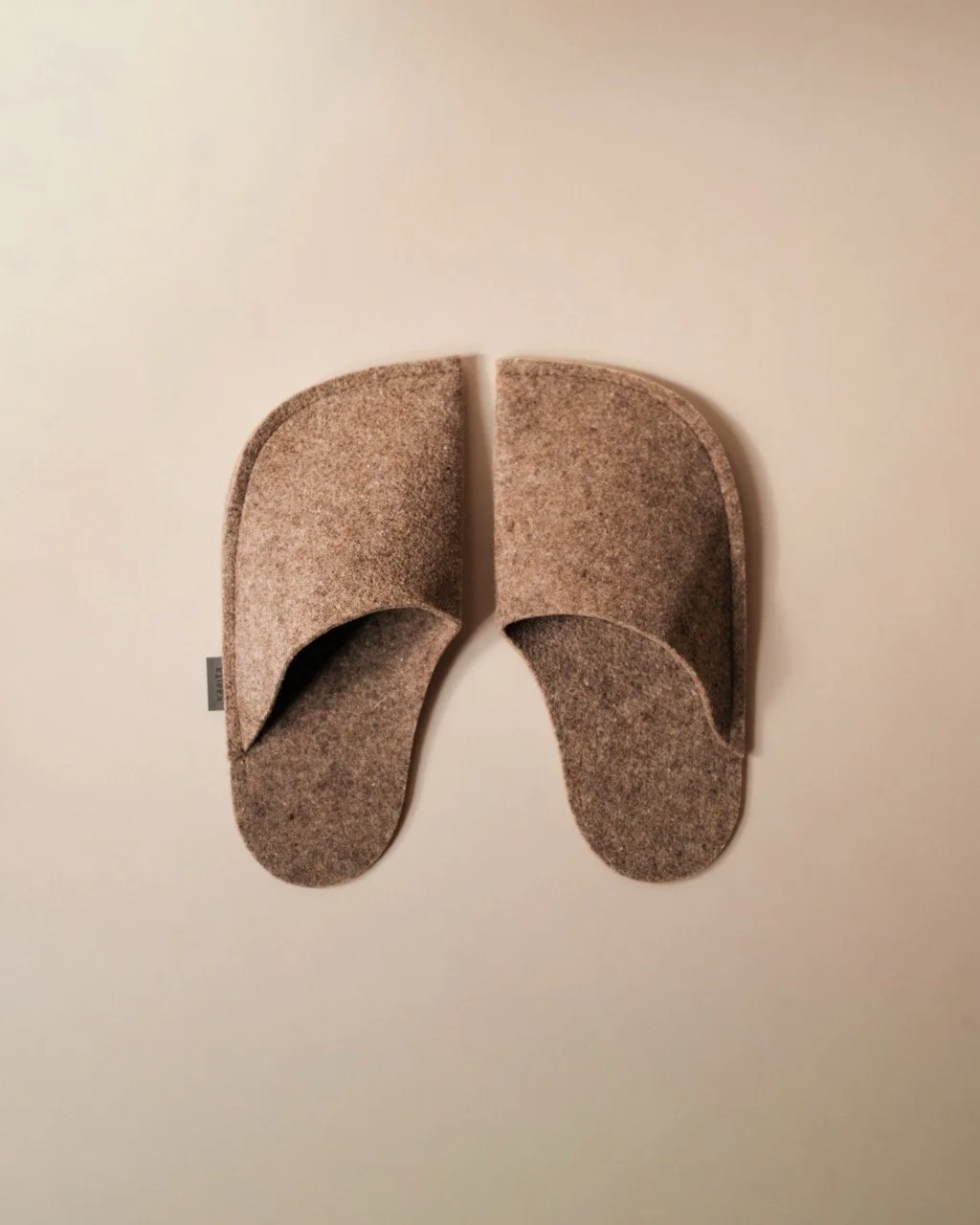 Kaaita_Pure_ReWooly_Beige_Hana Jelovcan_01 Large.jpeg