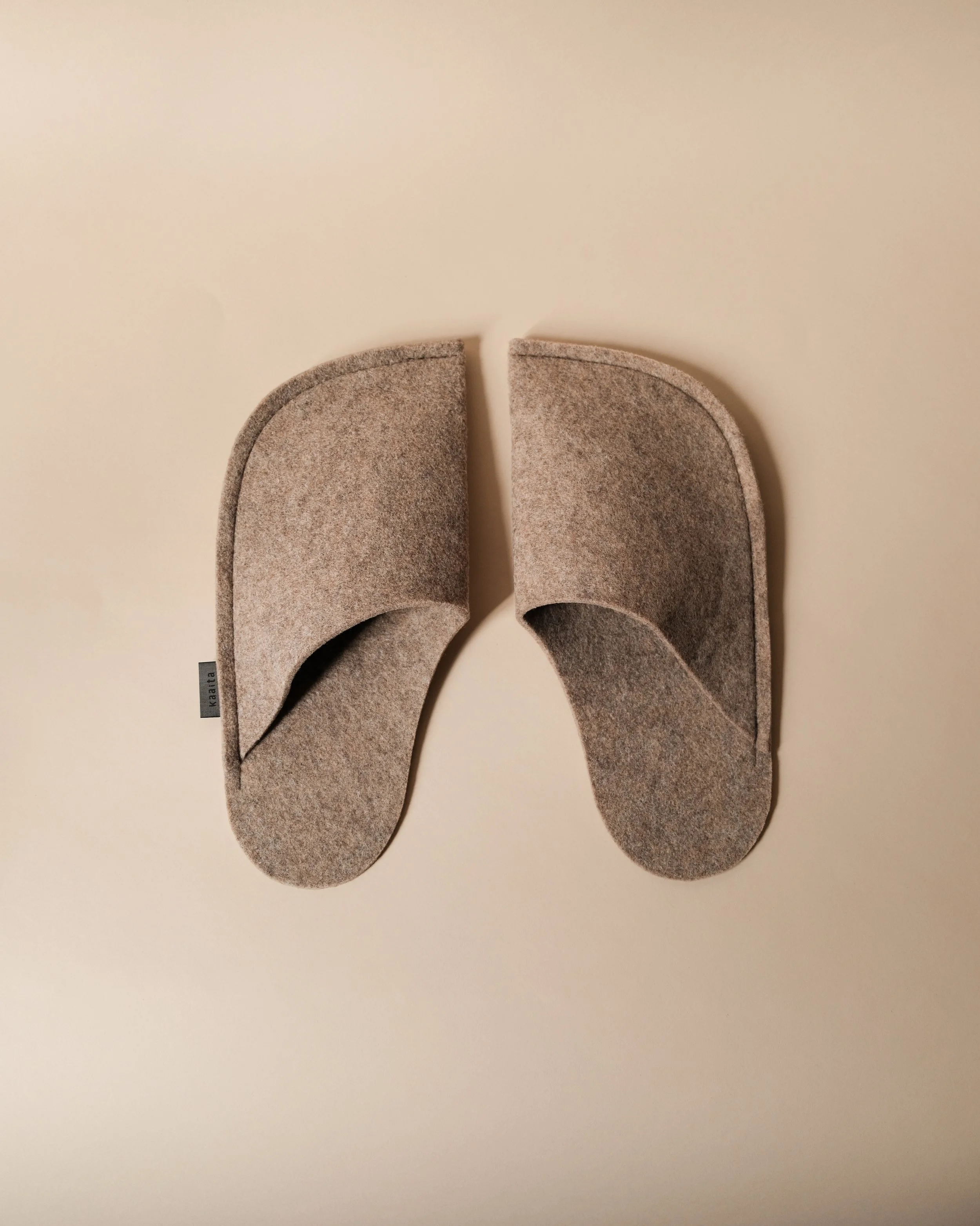 Kaaita_Pure_RePett_Beige_Hana Jelovcan_01.jpg