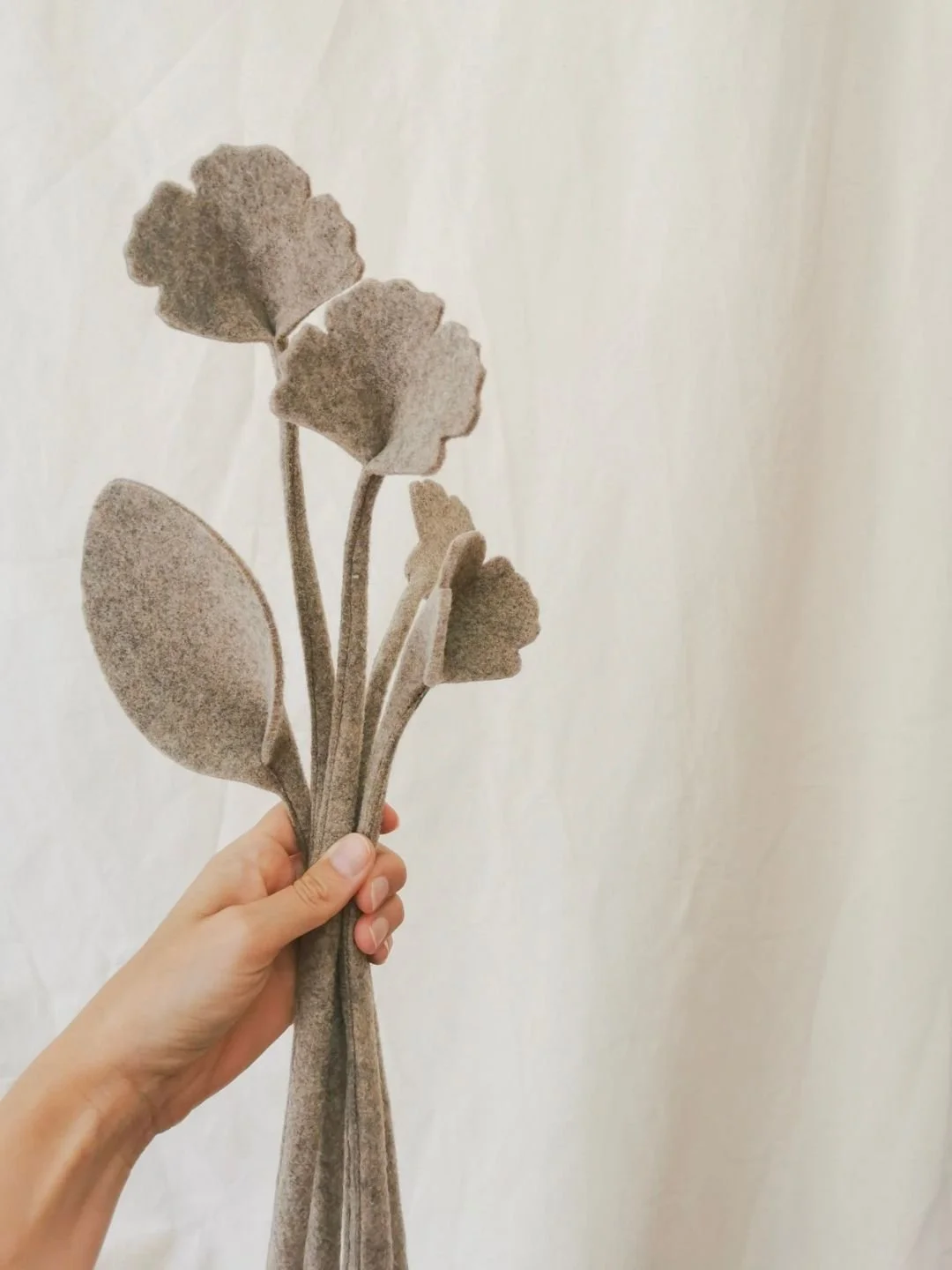 A bouquet that will never wilt.
For a hotel that keeps helping its community bloom.
Happy 5th Birthday, @hotel.bohinj.
