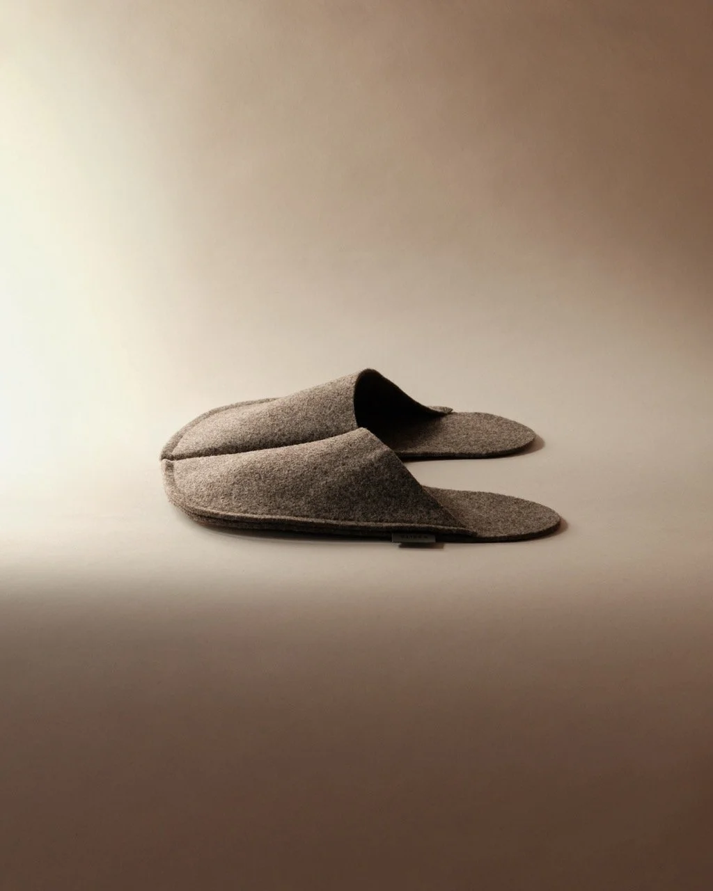 Kaaita_Pure_Kingwooly_Grey_Hana Jelovcan_03 Large.jpeg
