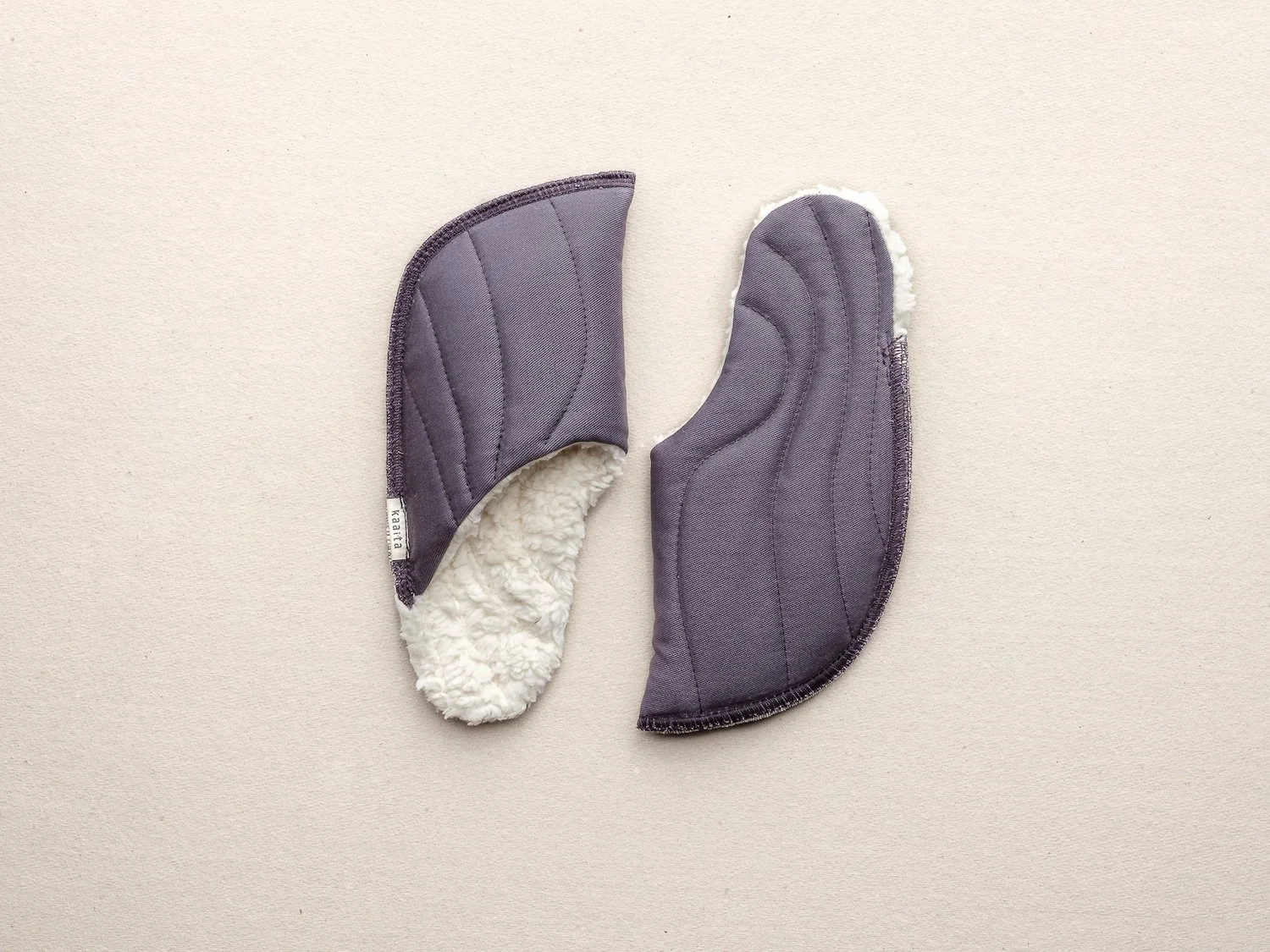 Kaaita_Angel_ Comfy_Grey_s_01.jpeg