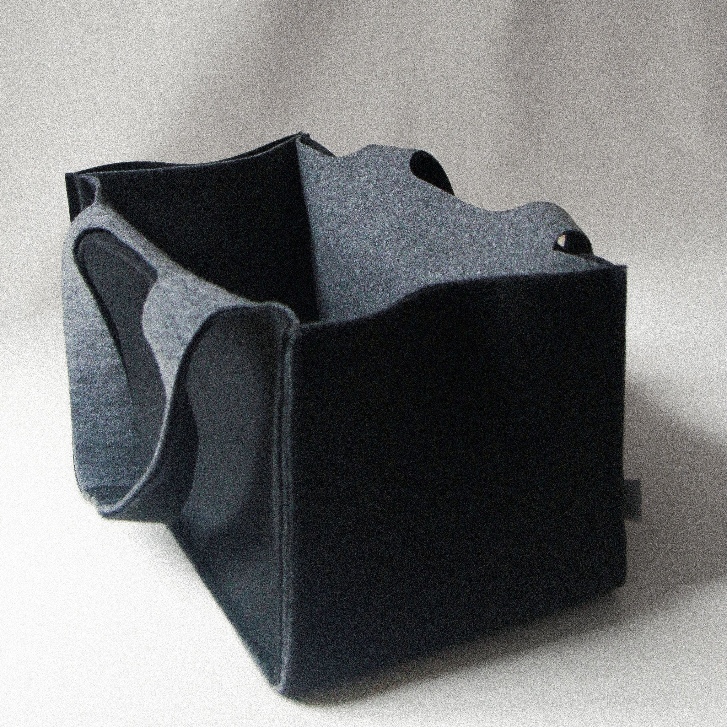 Kaaita Storage bag in Black Grey