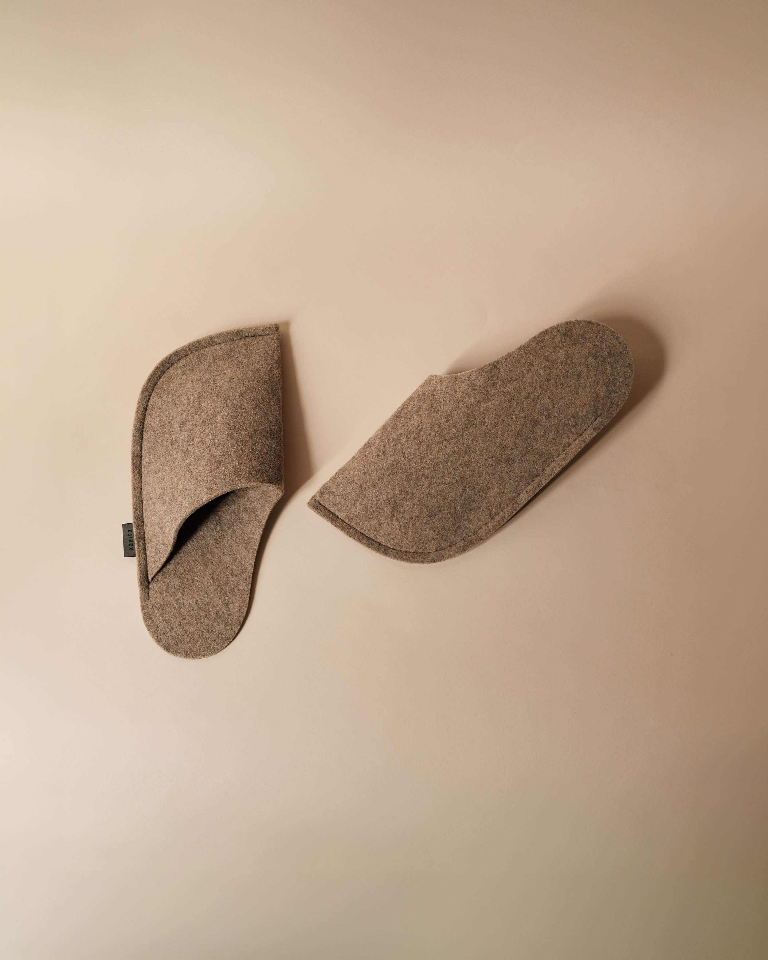 Kaaita_Pure_RePett_Beige_Hana Jelovcan_02.png