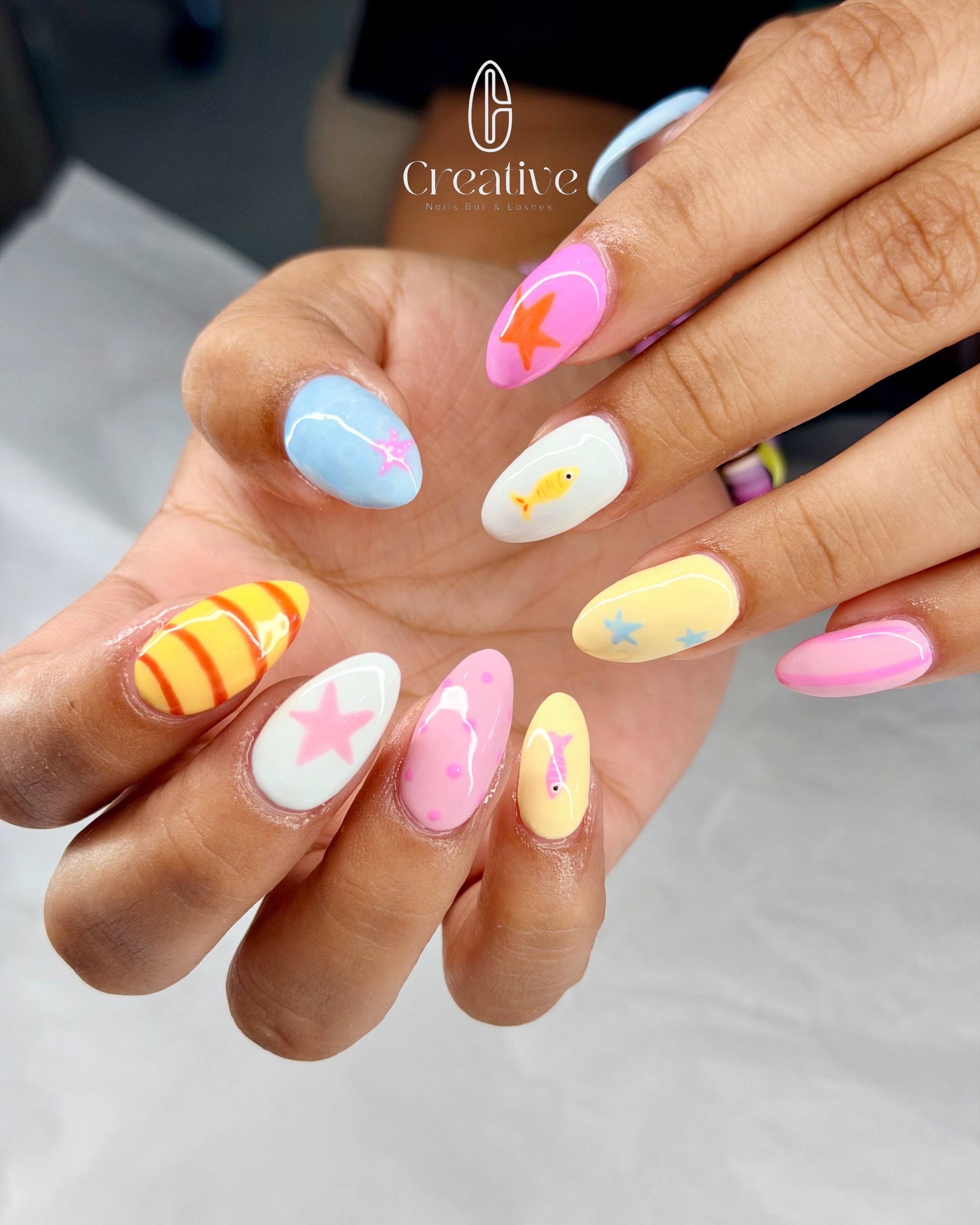 Pastel hues, playful sea creatures, and summer vibes all in one dreamy set. ✨🩷💛💙

Nails by Klaudia 💅

✨ Welcome Offer ✨
New here? Enjoy $10 OFF your first visit 💅 when you book services $50+!
(One-time use &bull; First-time customers only &bull;
