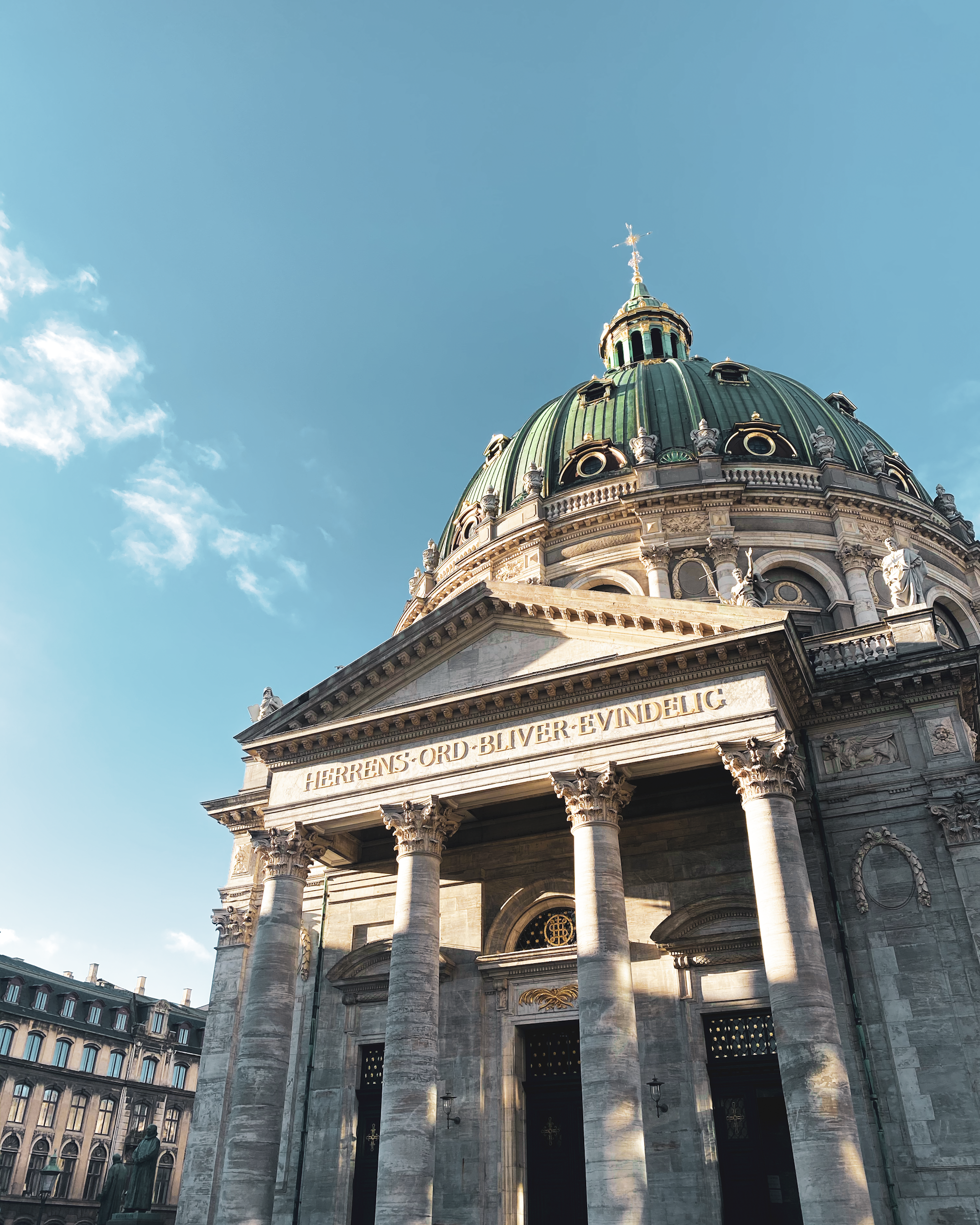 unsplash-image-oV3NeTurBa0.png
