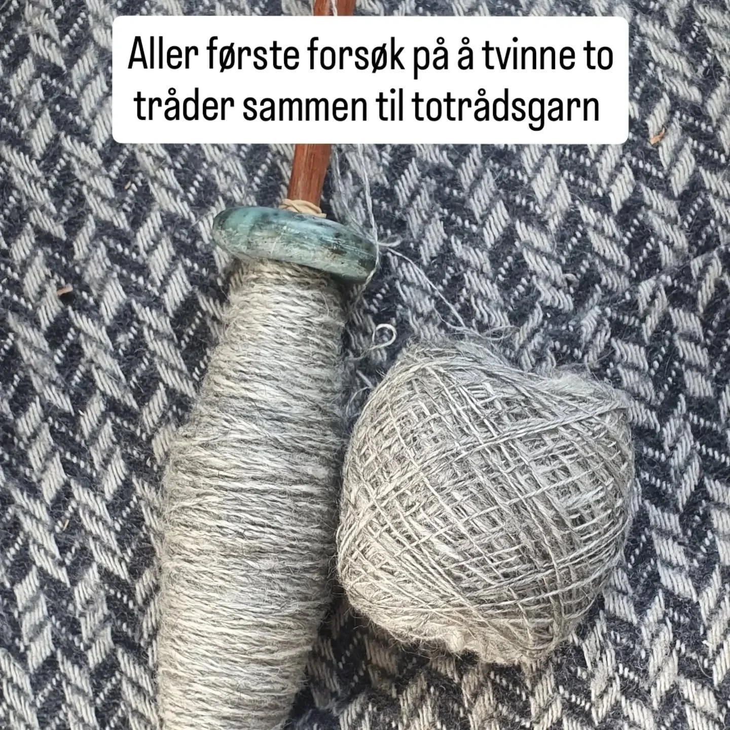 S&aring; mye &aring; l&aelig;re, vinteren skulle v&aelig;rt dobbelt s&aring; lang😳 upopul&aelig;r mening, sikkert😅 Jeg gleder meg ogs&aring; til v&aring;ren🌱 Fr&oslash; og jord, nytt liv og LYS 🥰☀️ Samtidig er det liksom bare om vinteren jeg f&ar