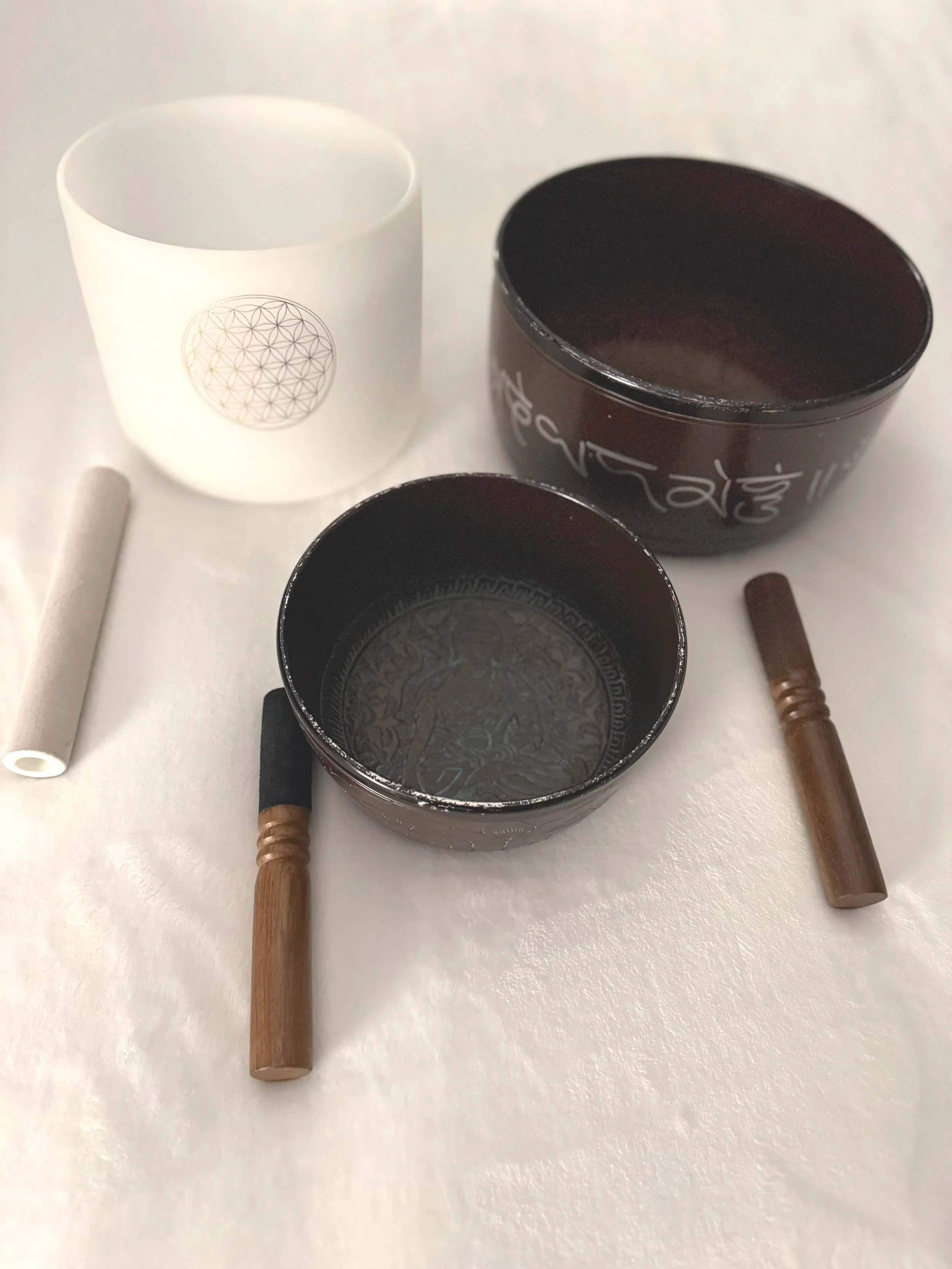 Solfeggio crystal and Tibetan singing bowls