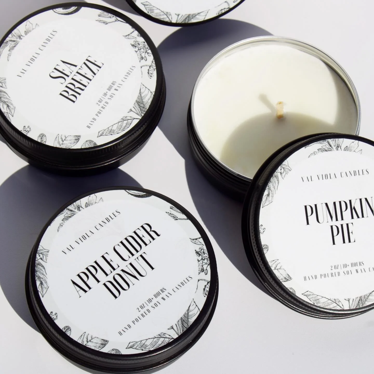 The perfect travel tins do exist and we have them in stock! 
.
.
.
.
#SoyWaxCandles #HandPouredCandles #EcoFriendlyCandles #NaturalCandles #CleanBurn #VeganCandles #CandleLovers #CandleAddict #CandlesOfInstagram #HomeFragrance #etsyfinds  #supportmak