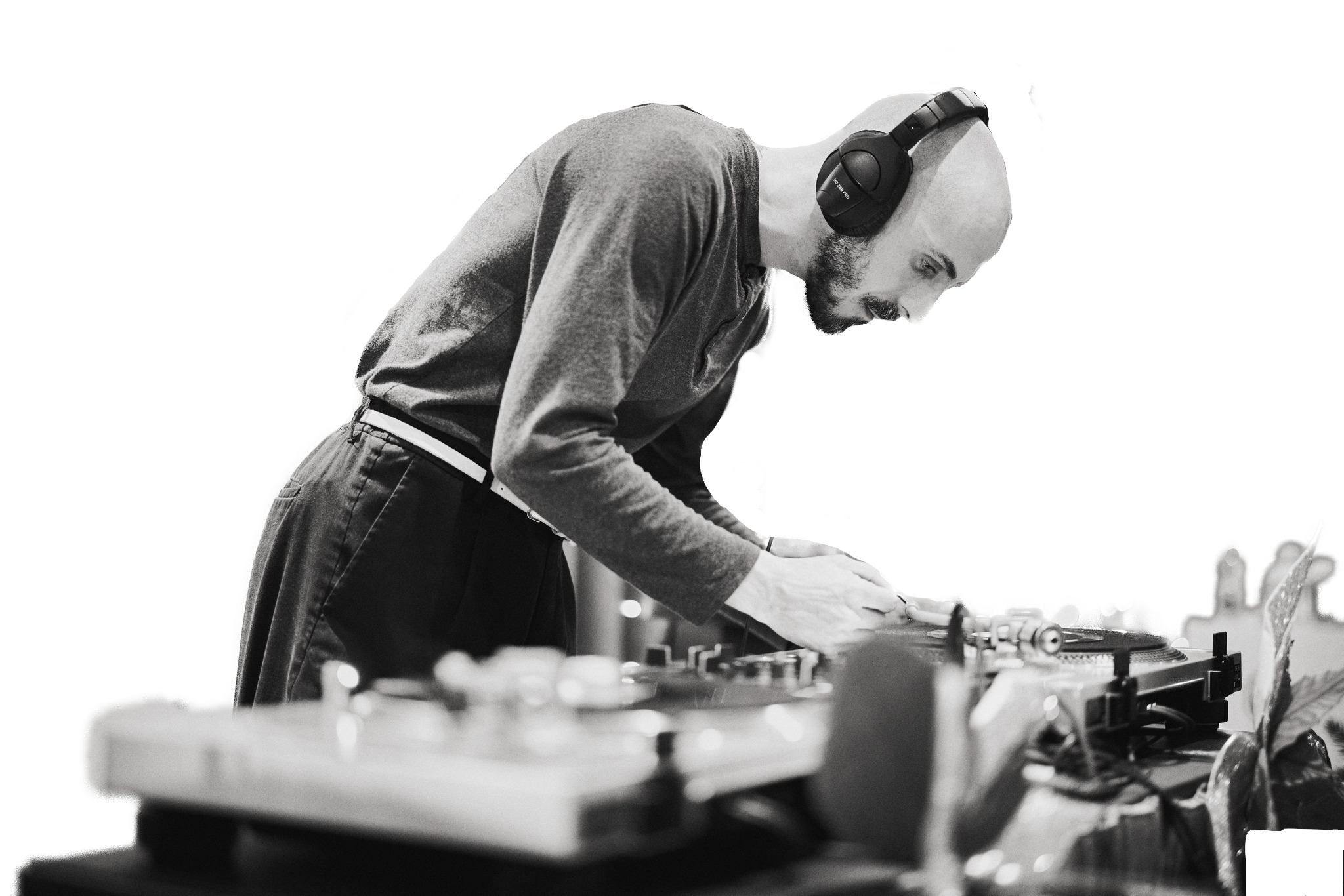 dj enry sold out 25-26.png