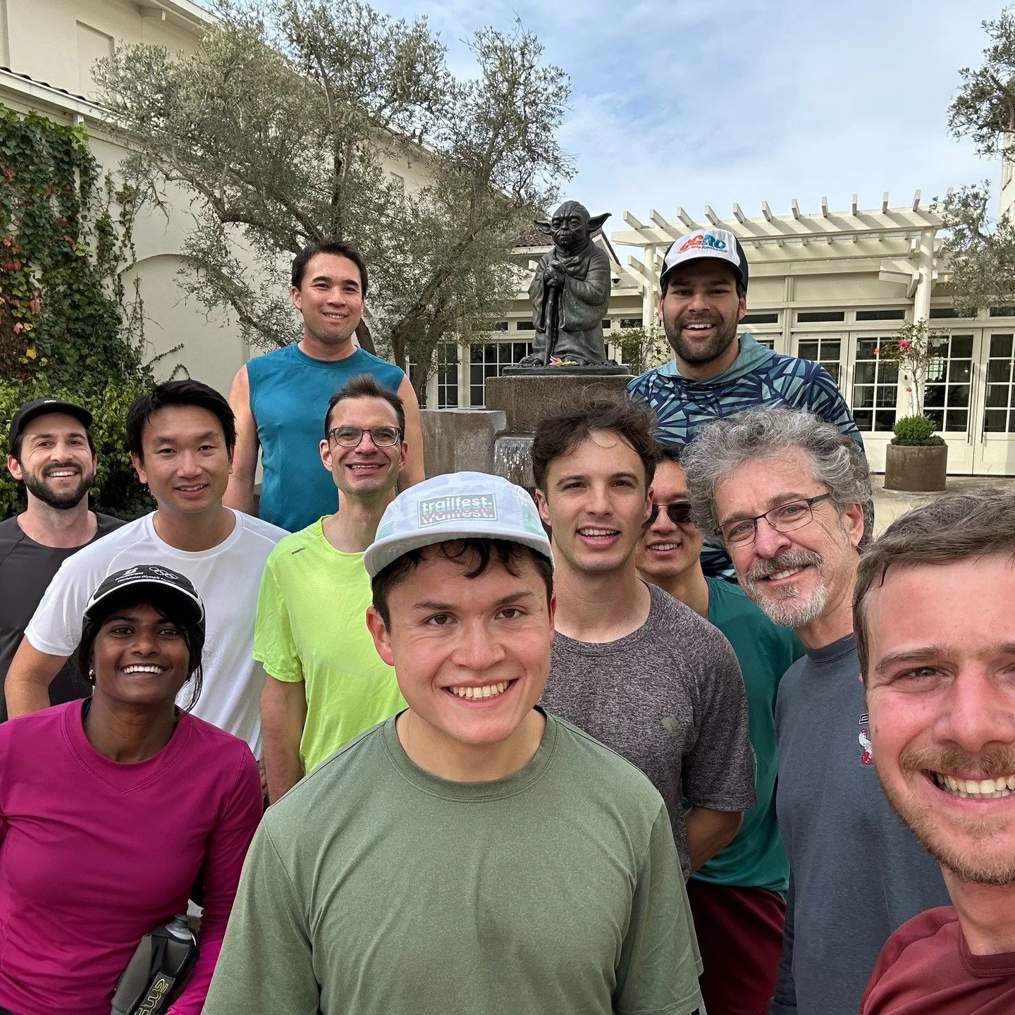 Sunday miles with GGRC ❄️💙

While the larger group found warmth in numbers, a small band of rebels broke away from the usual alt route - seeking Yoda&rsquo;s wisdom on how to defeat the evil cold 🥶✨

Whether you stick with the group or venture off 