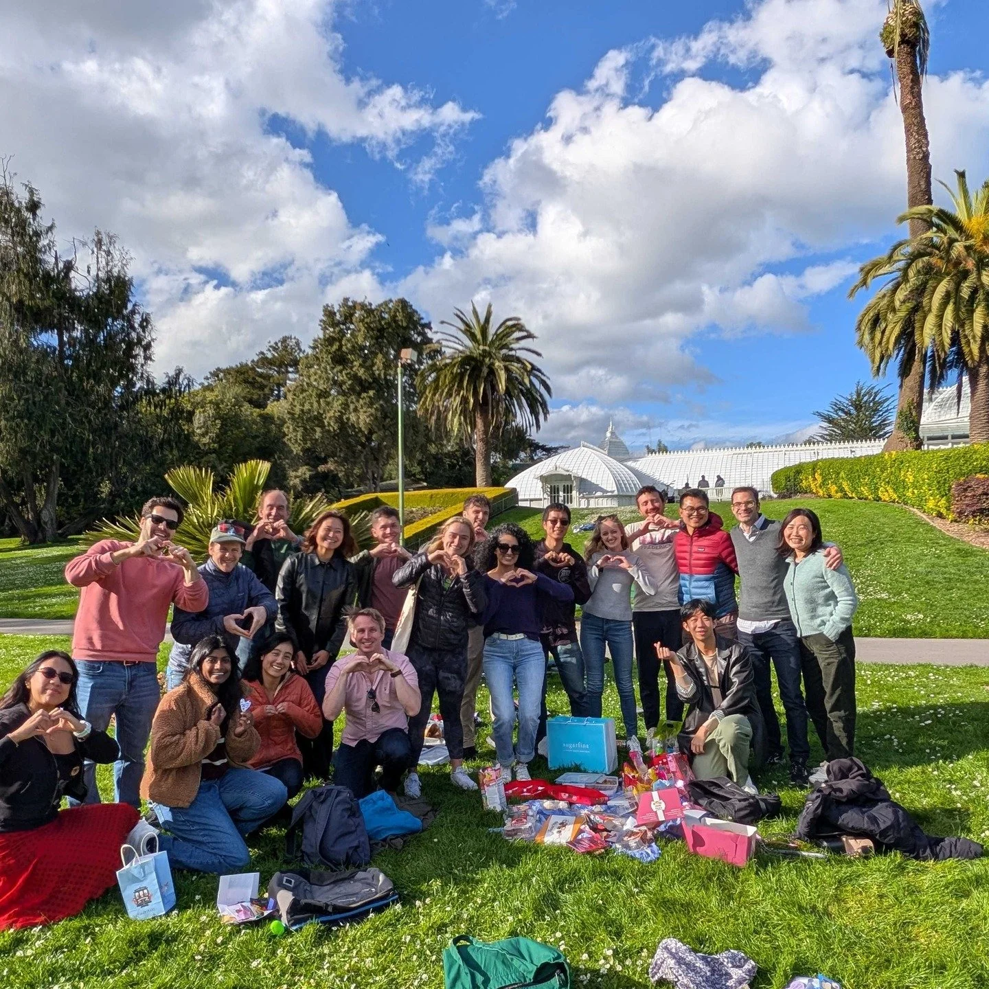Monthly Social = officially declaring Palentines Day a GGRC holiday 💙

We met in Golden Gate Park to exchange Palentines cards (spelling negotiable, vibes not negotiable), confirm that we are each other&rsquo;s Pineapple of the Eye 🍍 and celebrate 