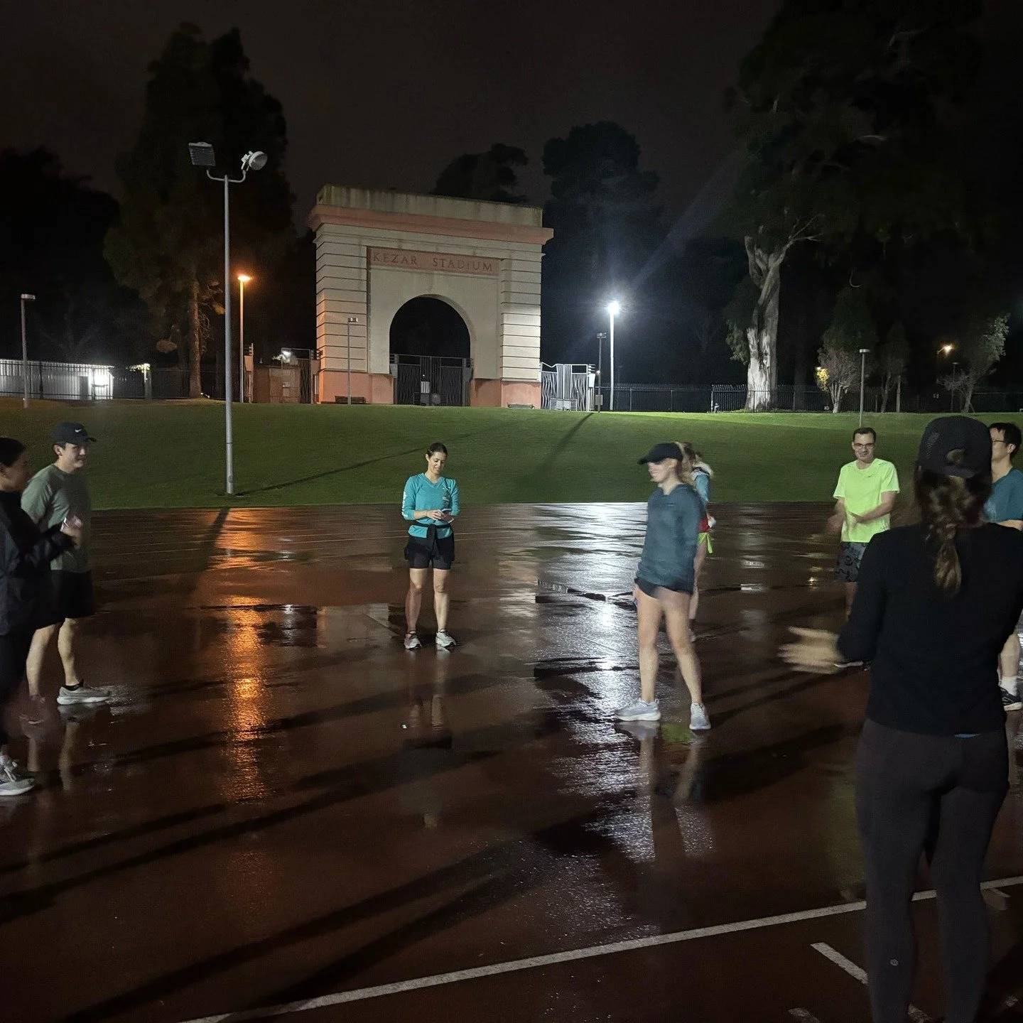 Wednesday track at Kezar 🌧️🏟️

A little rain brought some pain&hellip;
but saved by laps with yaps 😅💬

Good company and the kind of midweek energy that makes you forget the forecast.

🚨 Sunday PSA:
This Sunday we&rsquo;re meeting at McLaren Lodg