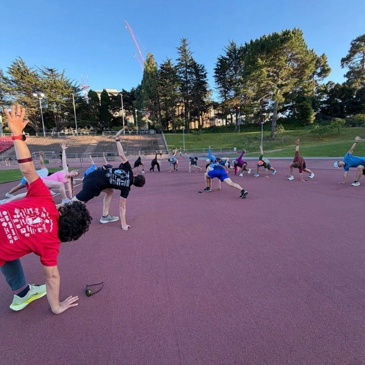 Wed track workout with GGRC 💙

People love to say it&rsquo;s all about the journey, not the destination - but after an 800 repeat workout, we are here to say the destination matters too. Especially when that destination includes ice cream and a post