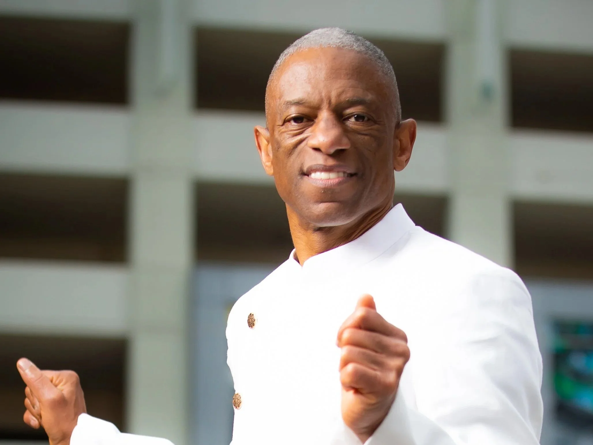 Earl Thomas, The Storyteller