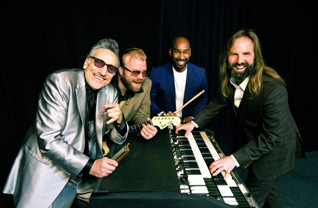 Rick Estrin &amp; The Nightcats