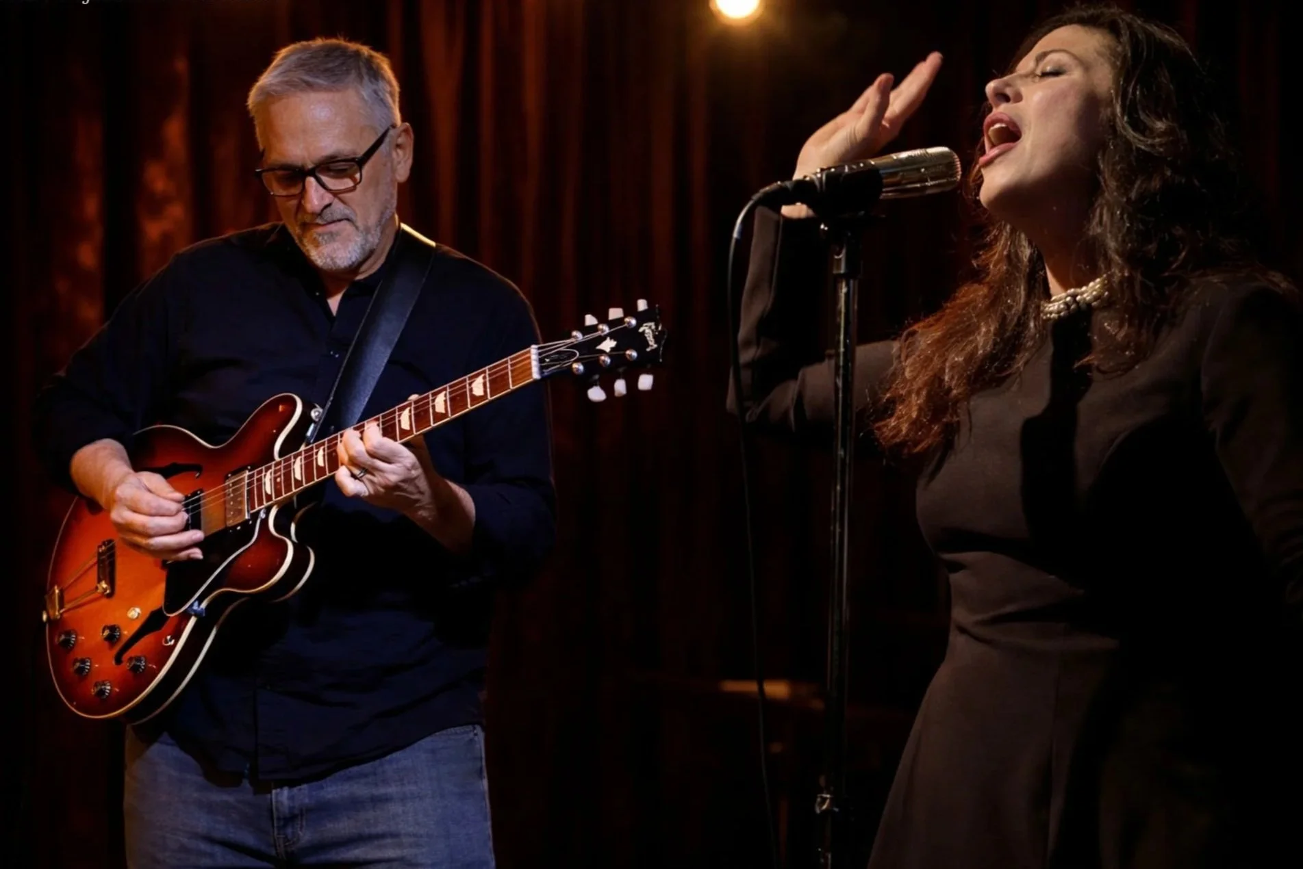 Jill Dineen &amp; The Carmen Ratti Band