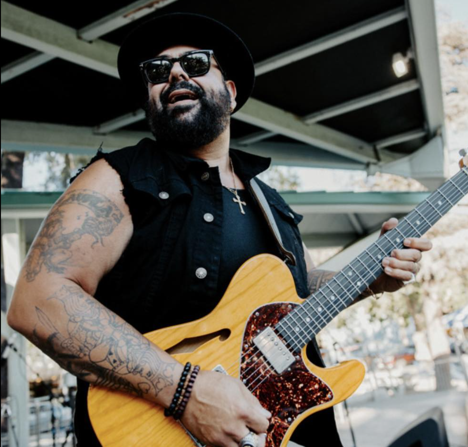 Jr. Deville performing live