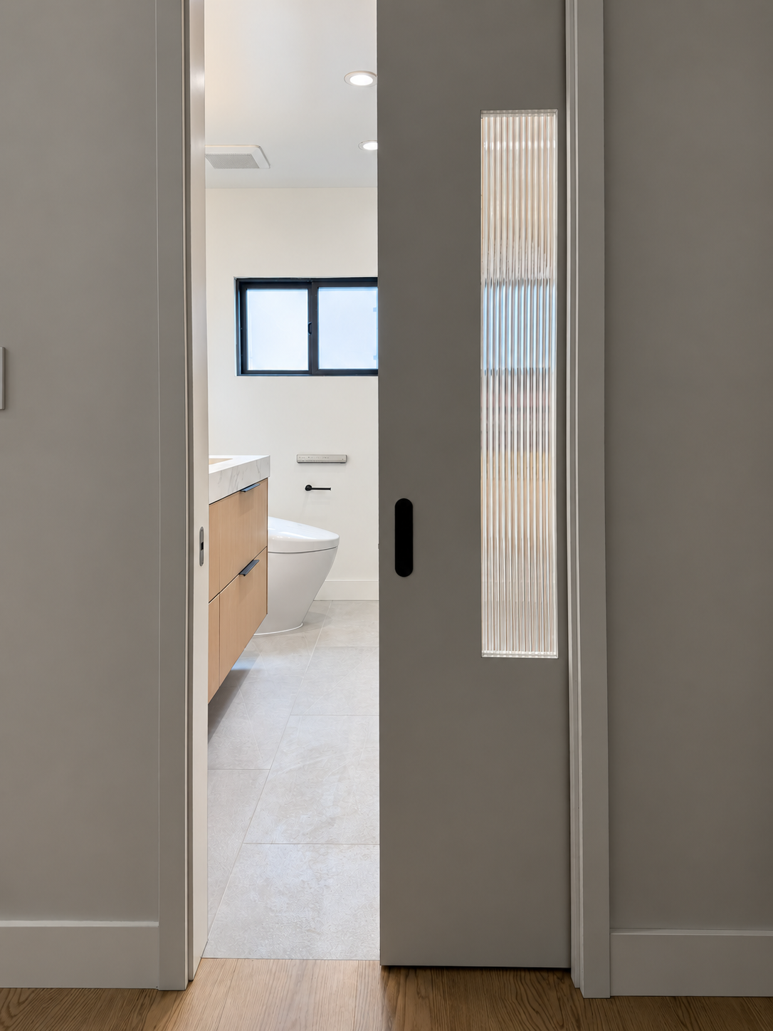 los-altos-residence-bathroom-door-01.png