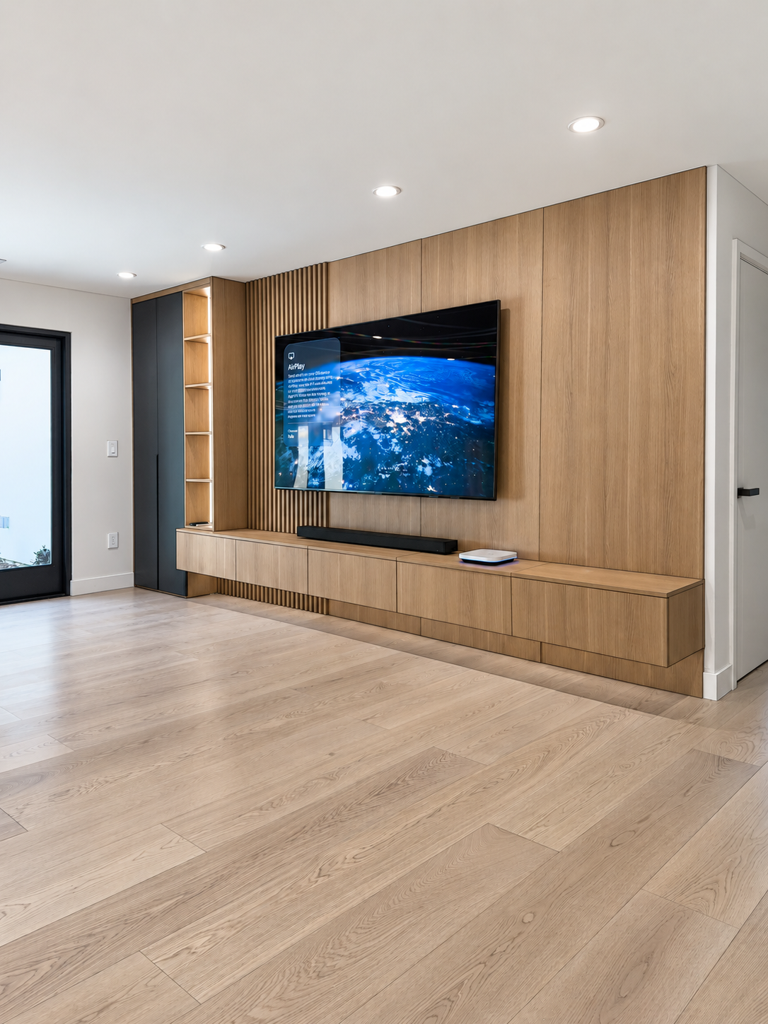 los-altos-residence-media-wall-02.png