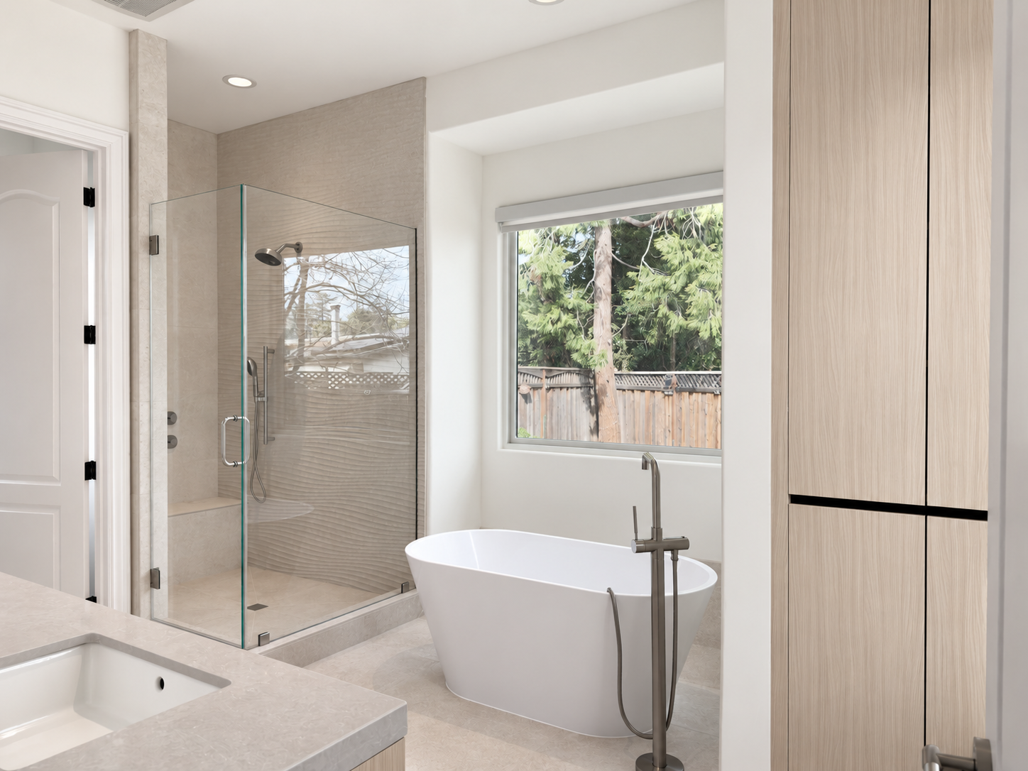 saratoga-residence-bathroom-primary-05.png